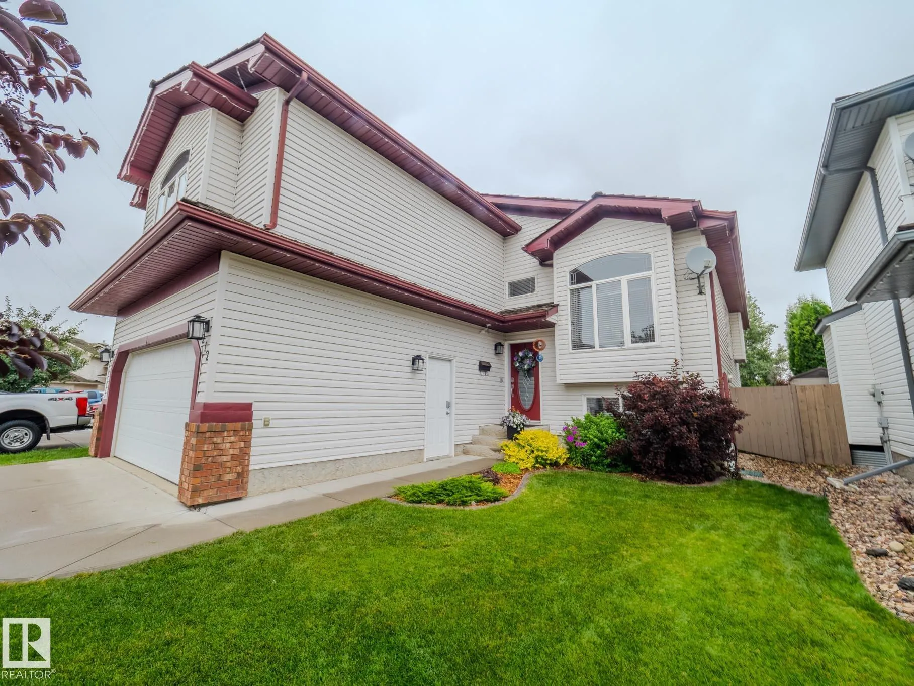 212 NEWCASTLE Crescent