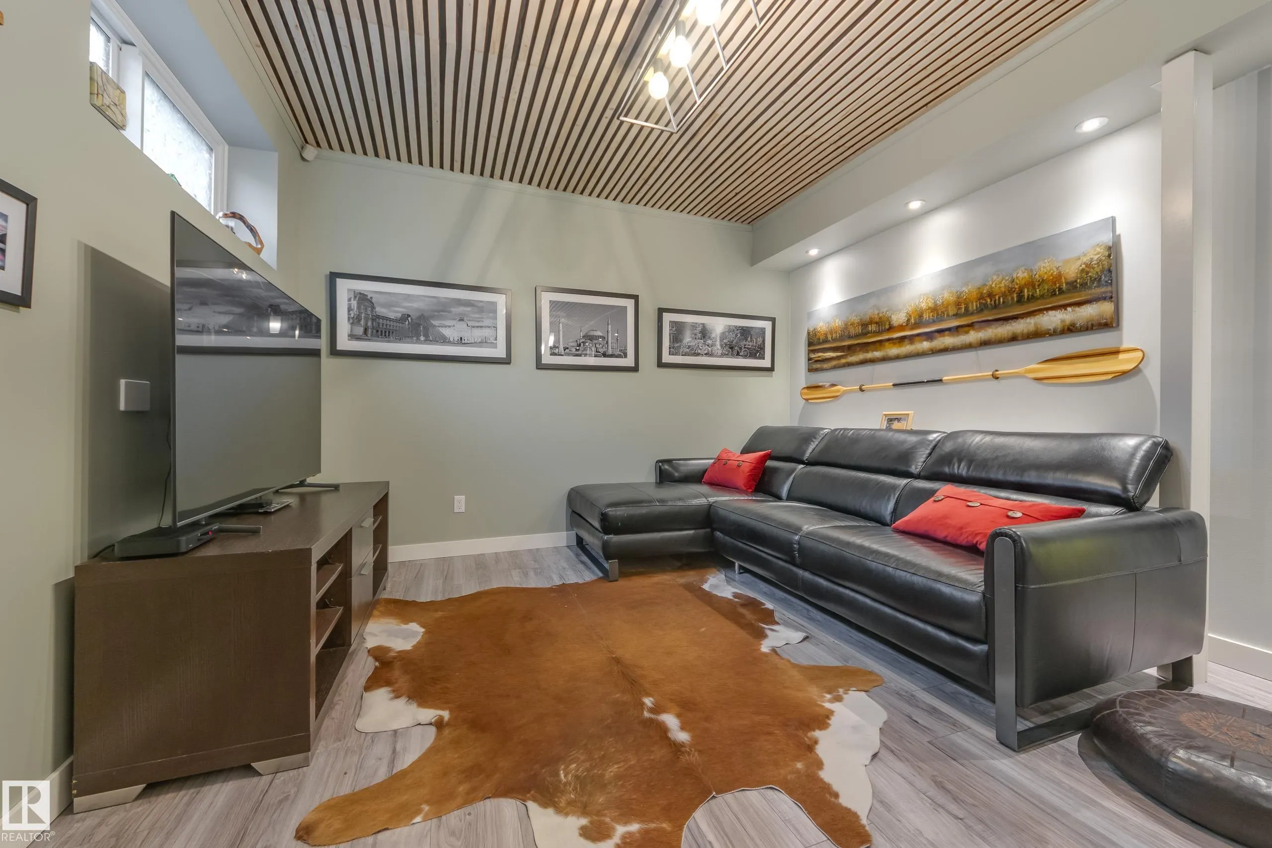 3721 PARKER Court