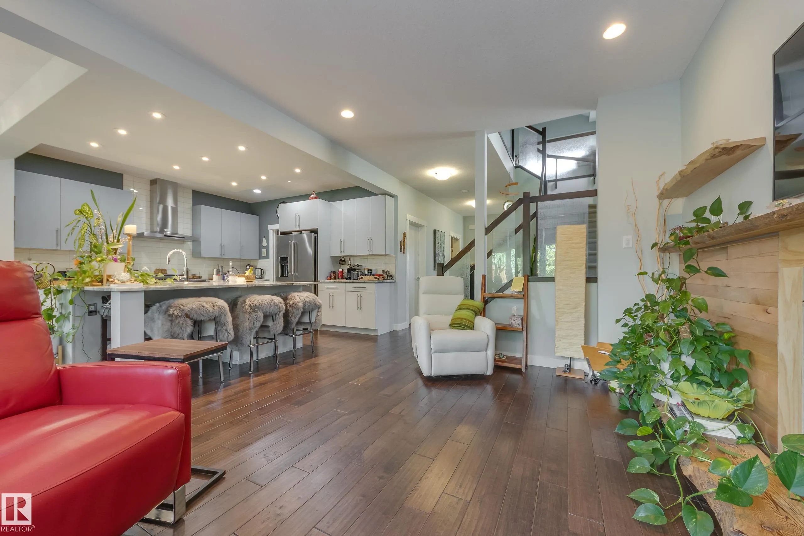 3721 PARKER Court