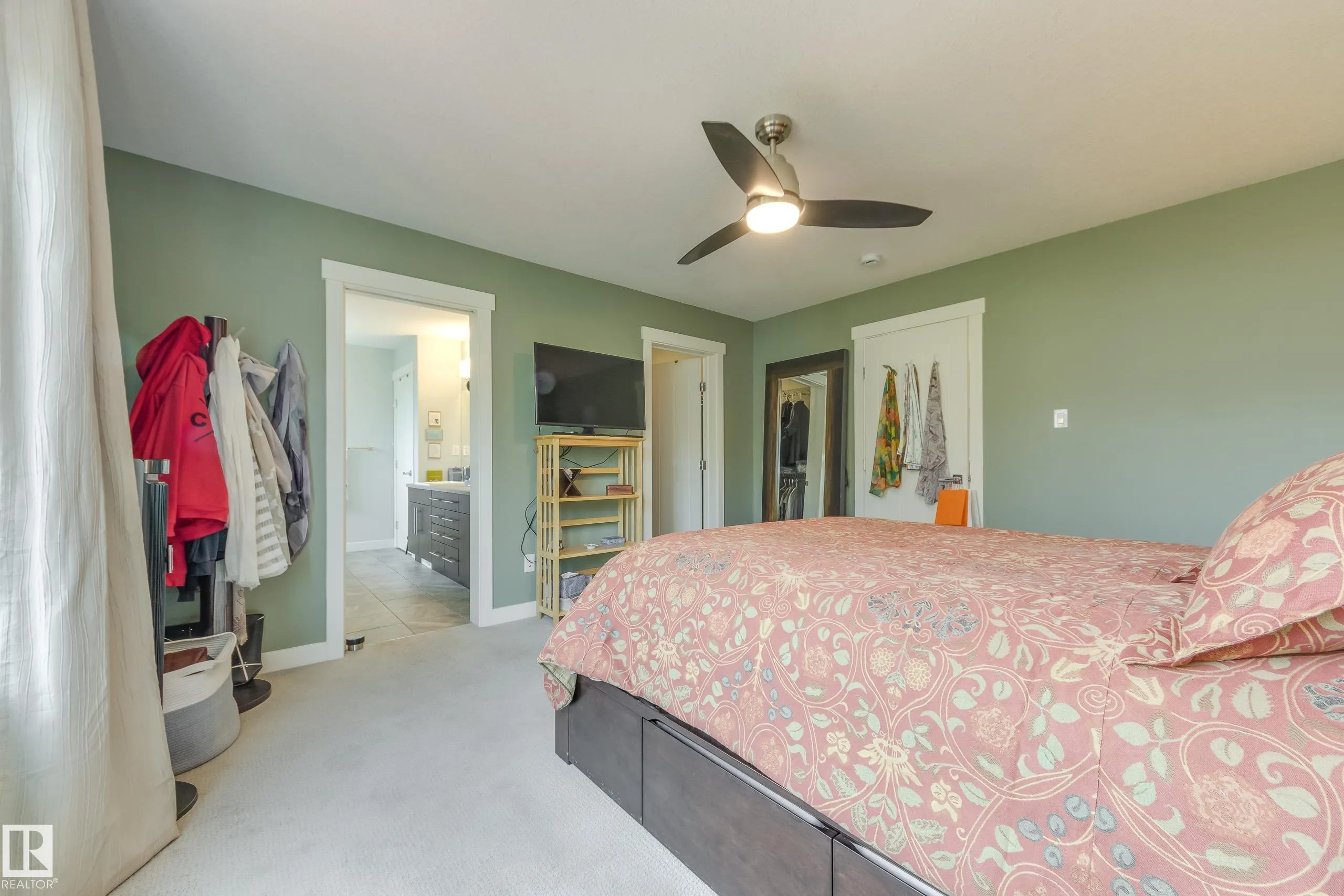 3721 PARKER Court