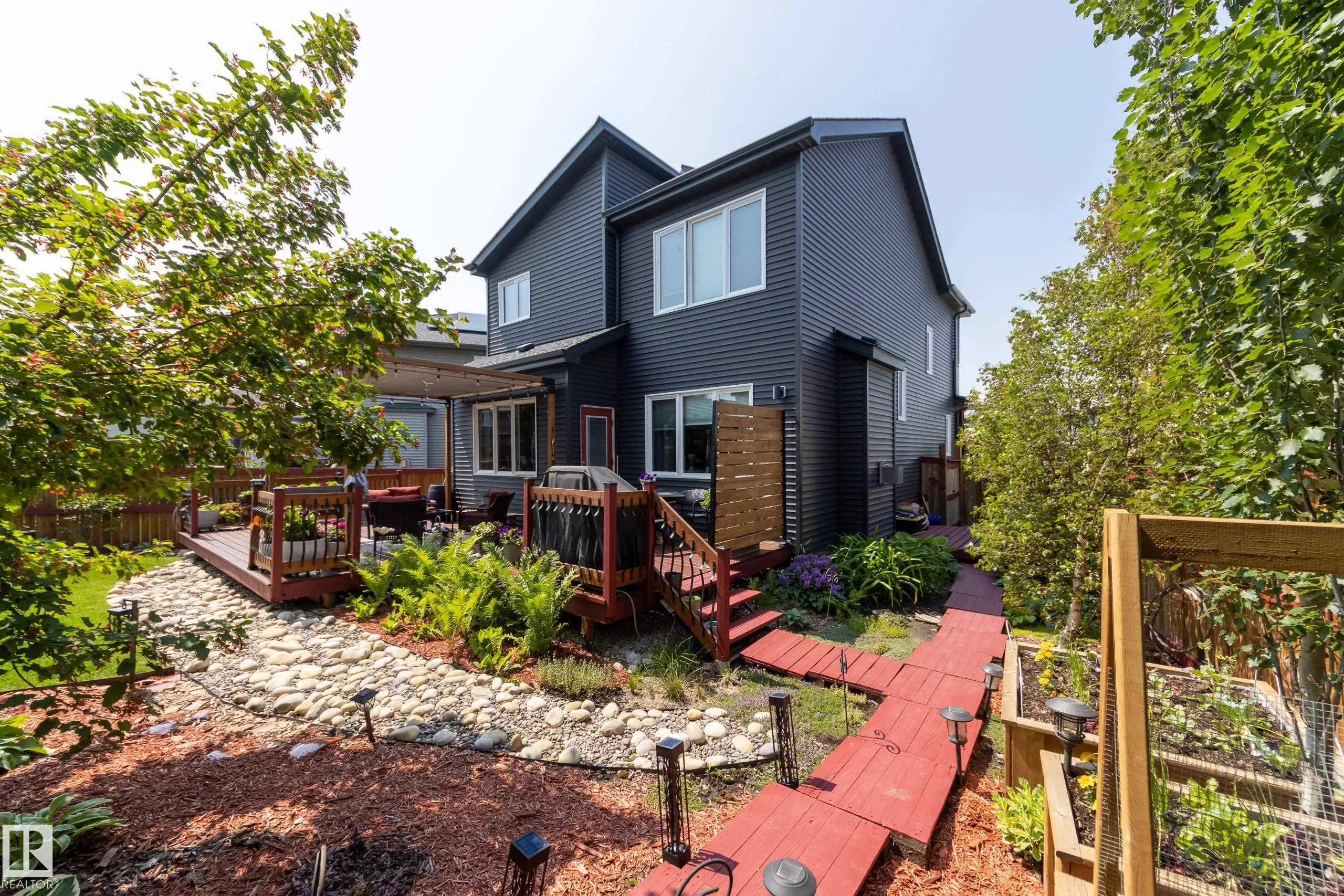3721 PARKER Court