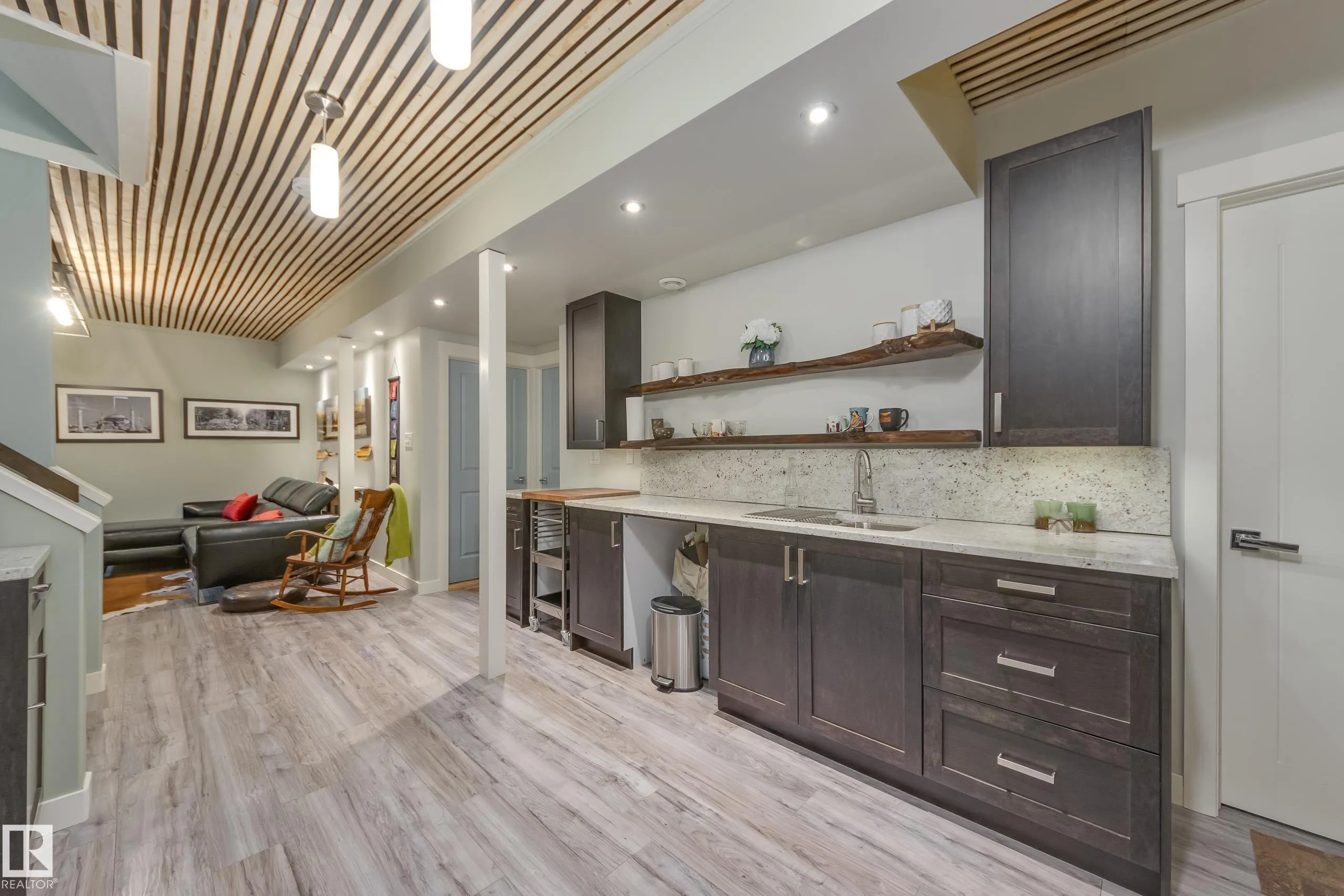 3721 PARKER Court