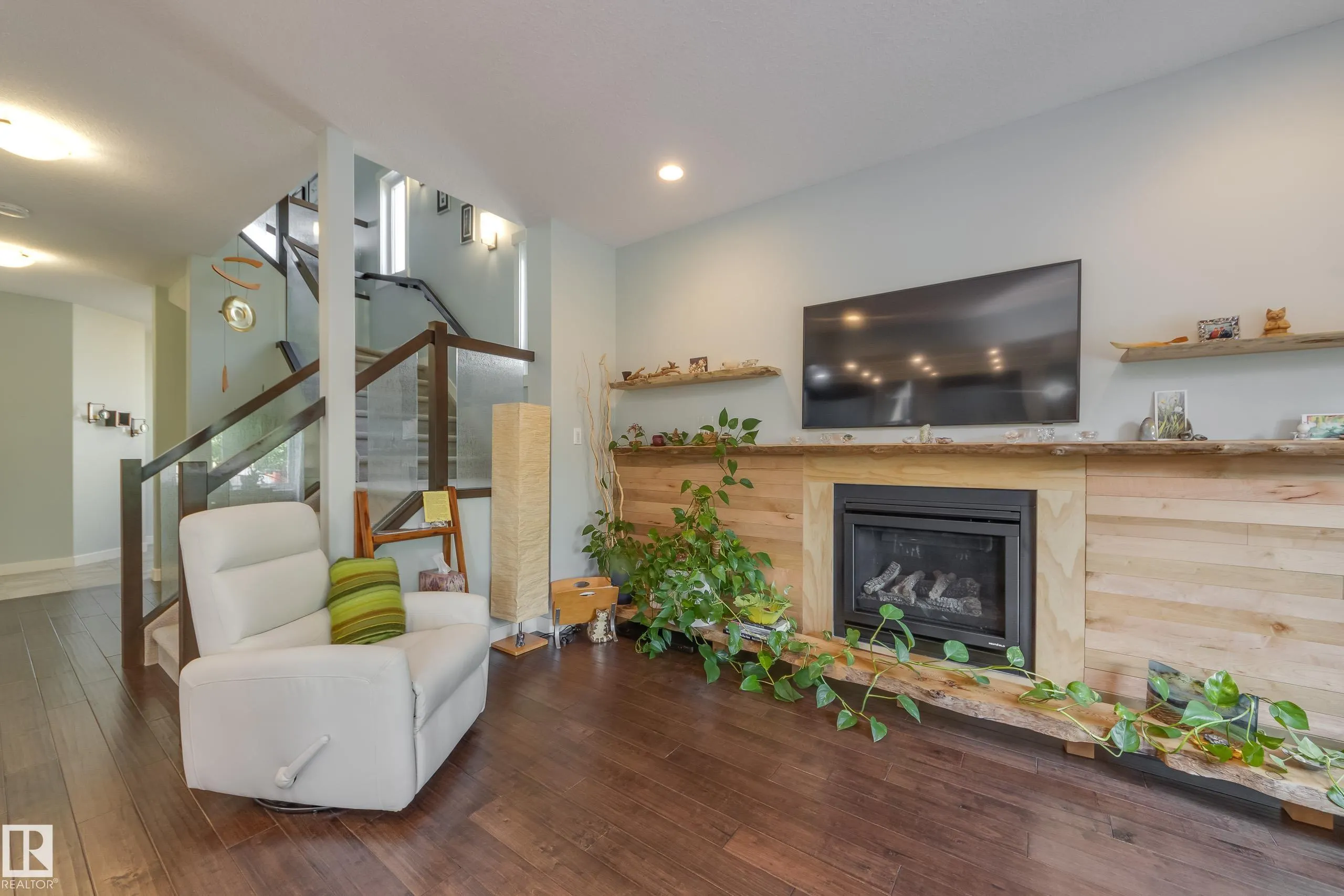 3721 PARKER Court