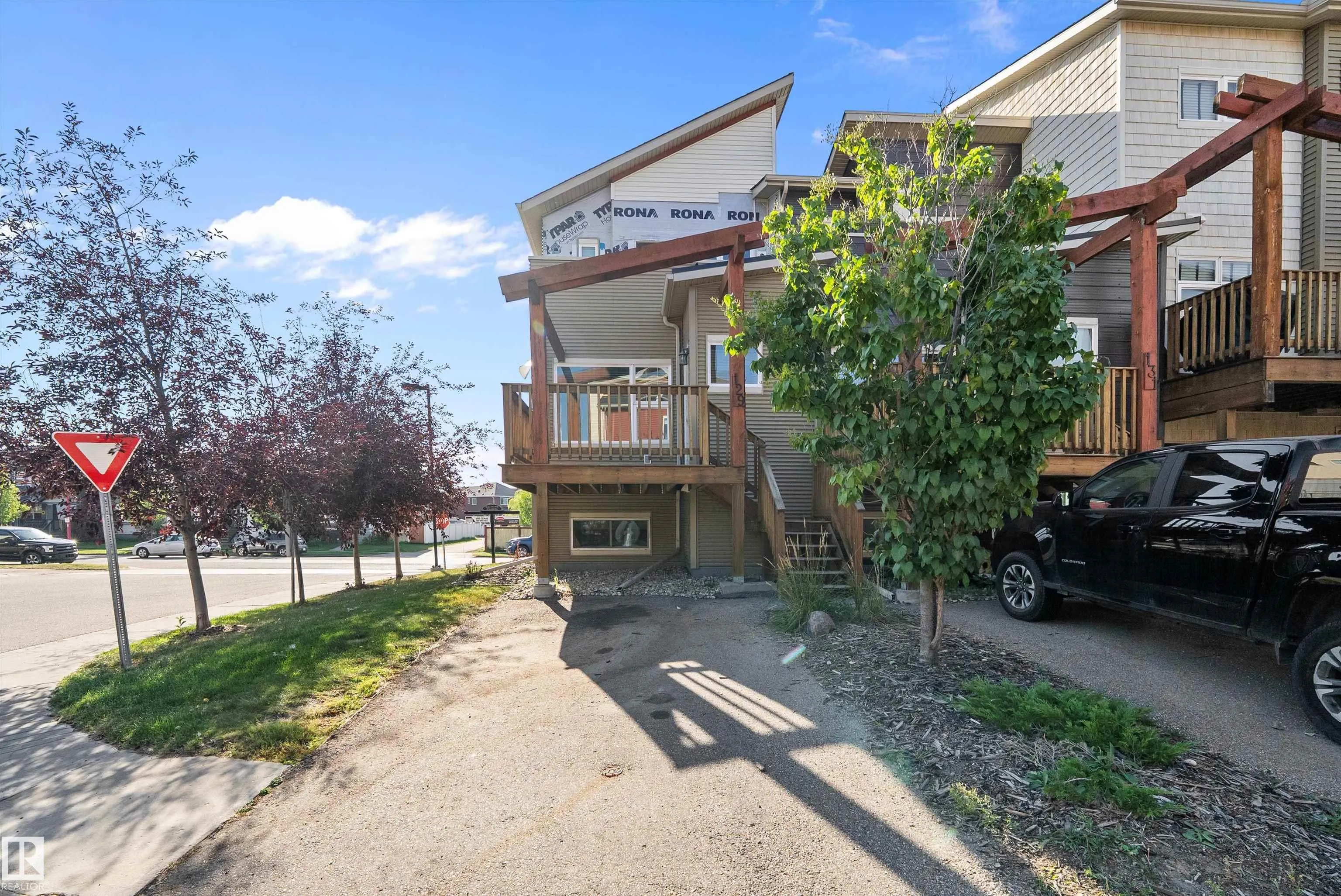 401 SOUTHFORK Drive