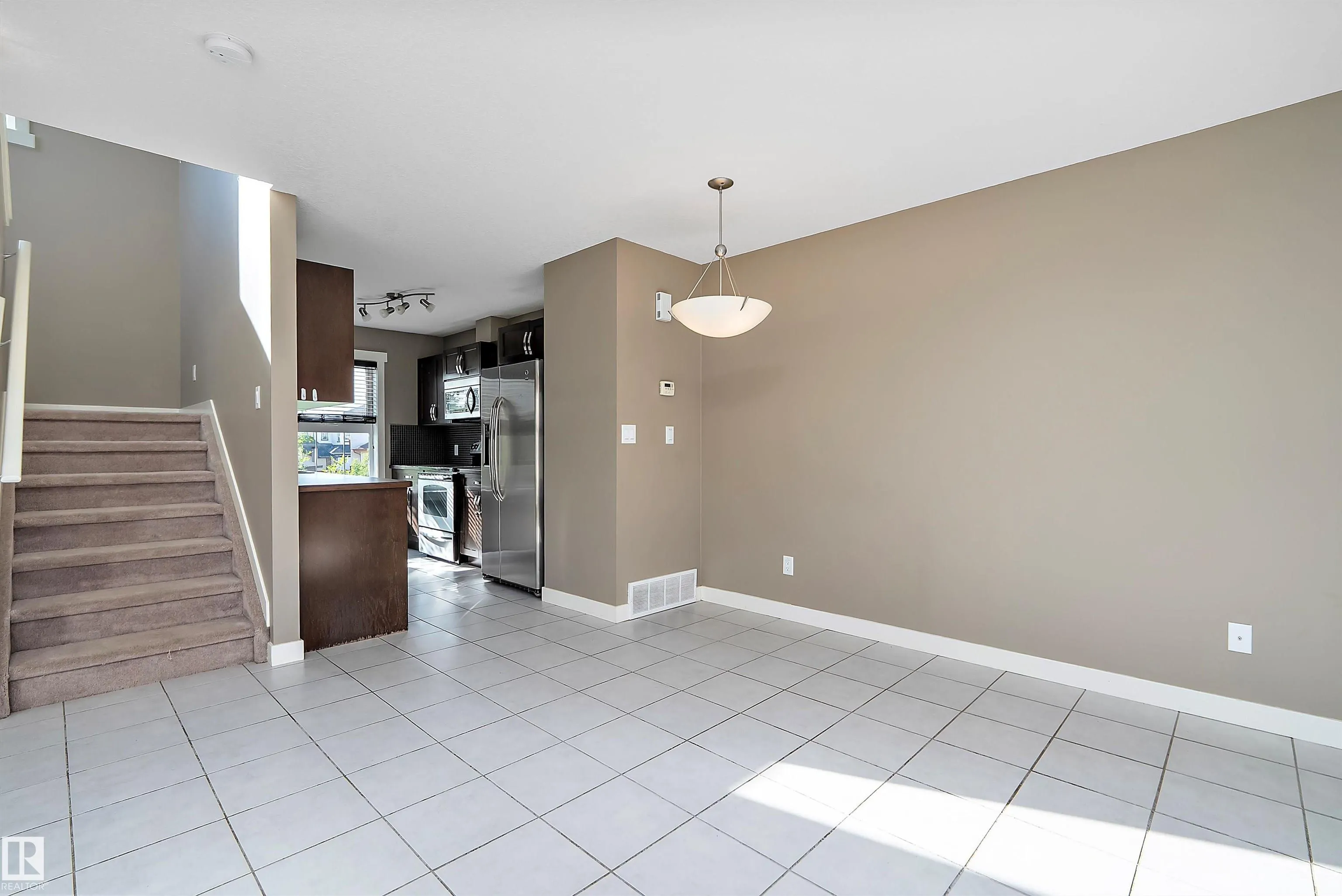 401 SOUTHFORK Drive