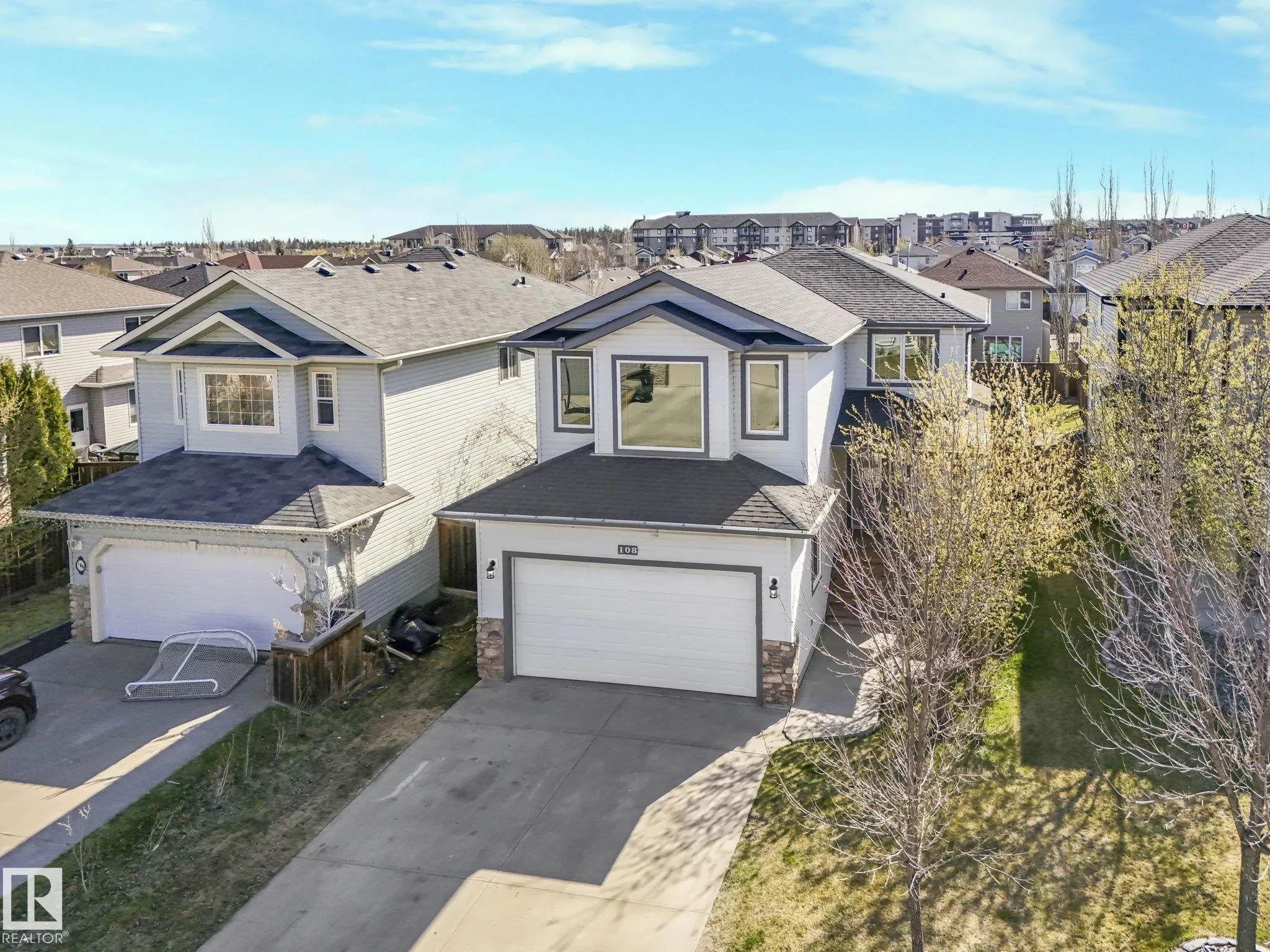 108 LAMPLIGHT Drive