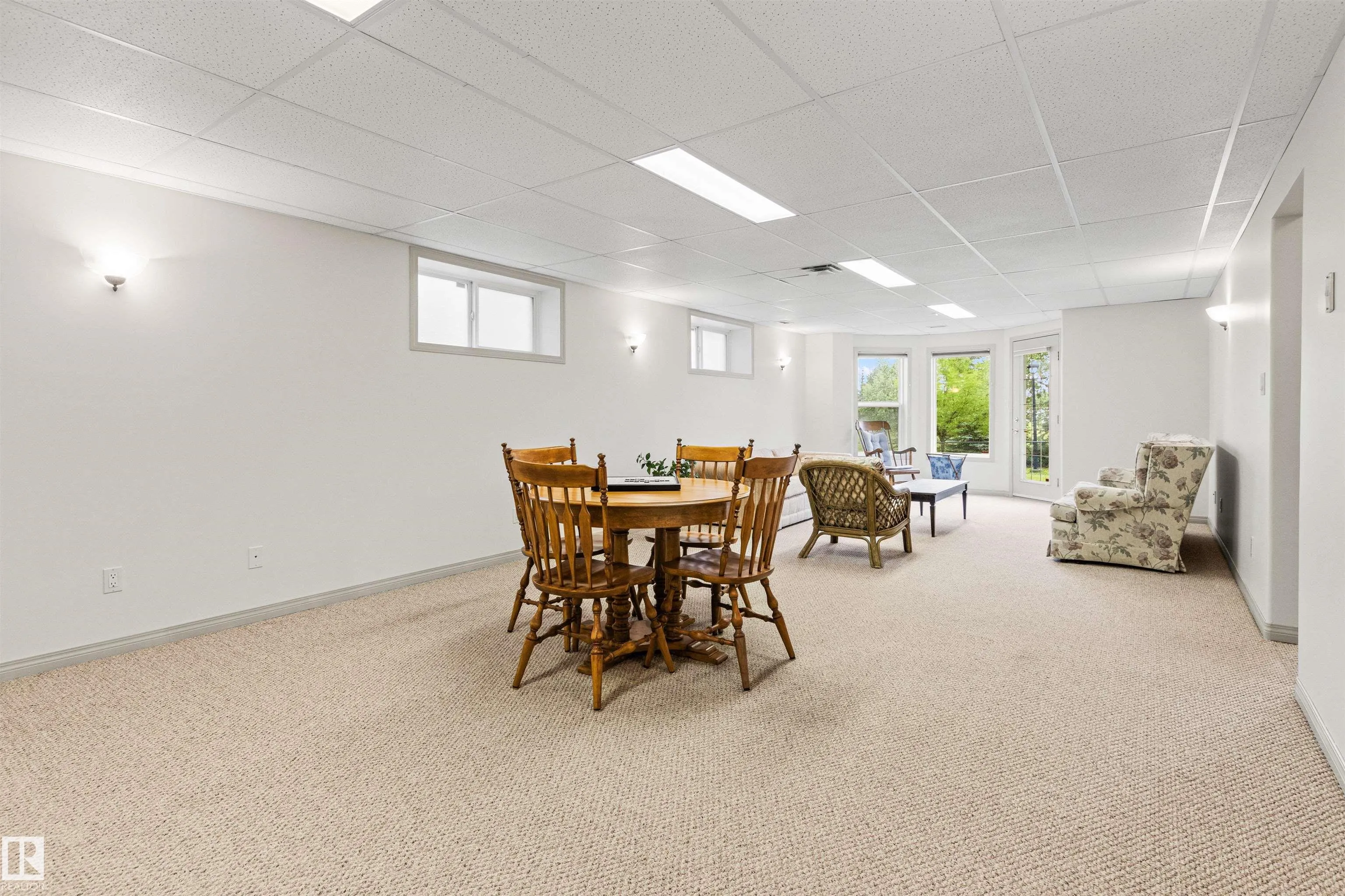 330 GALBRAITH Close