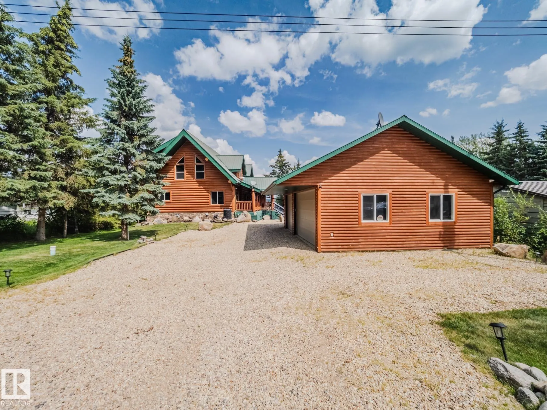 213 Lakeshore Drive