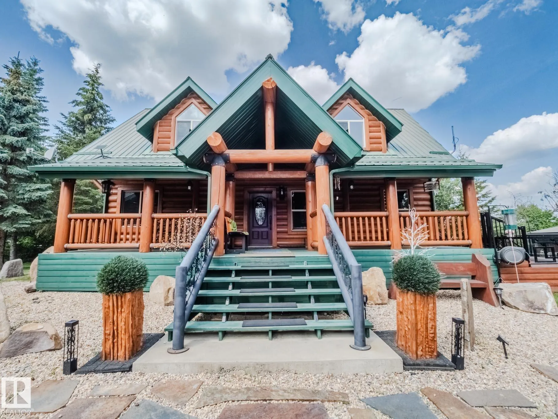 213 Lakeshore Drive