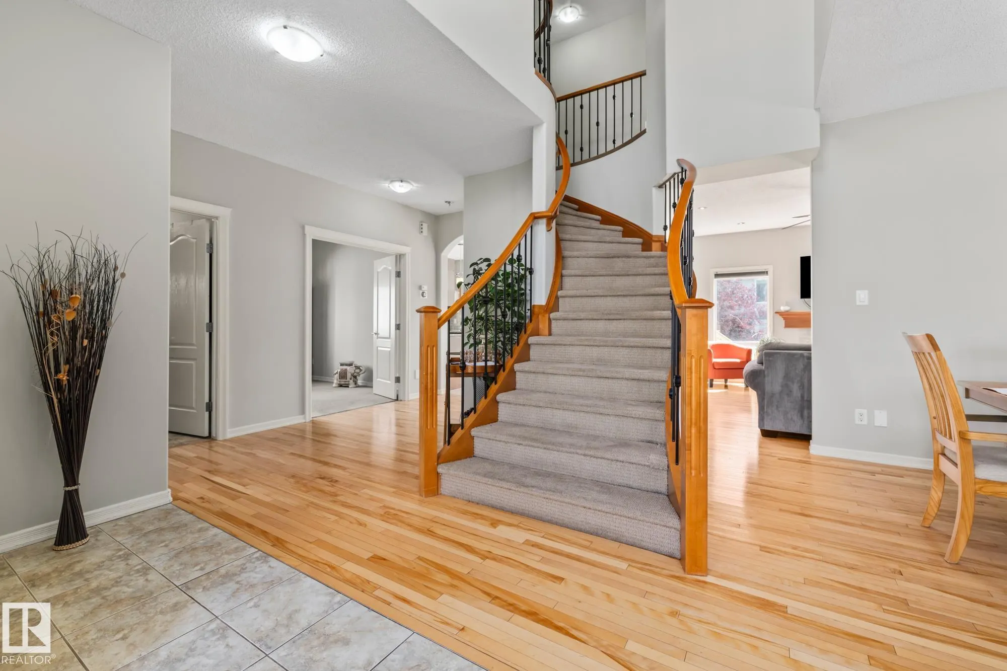 6130 MAYNARD Crescent