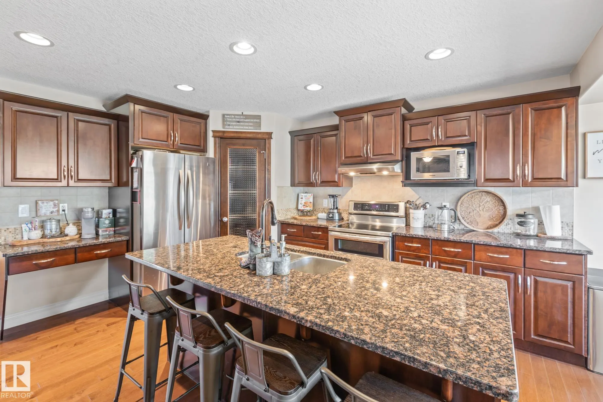 5609 RUE EAGLEMONT