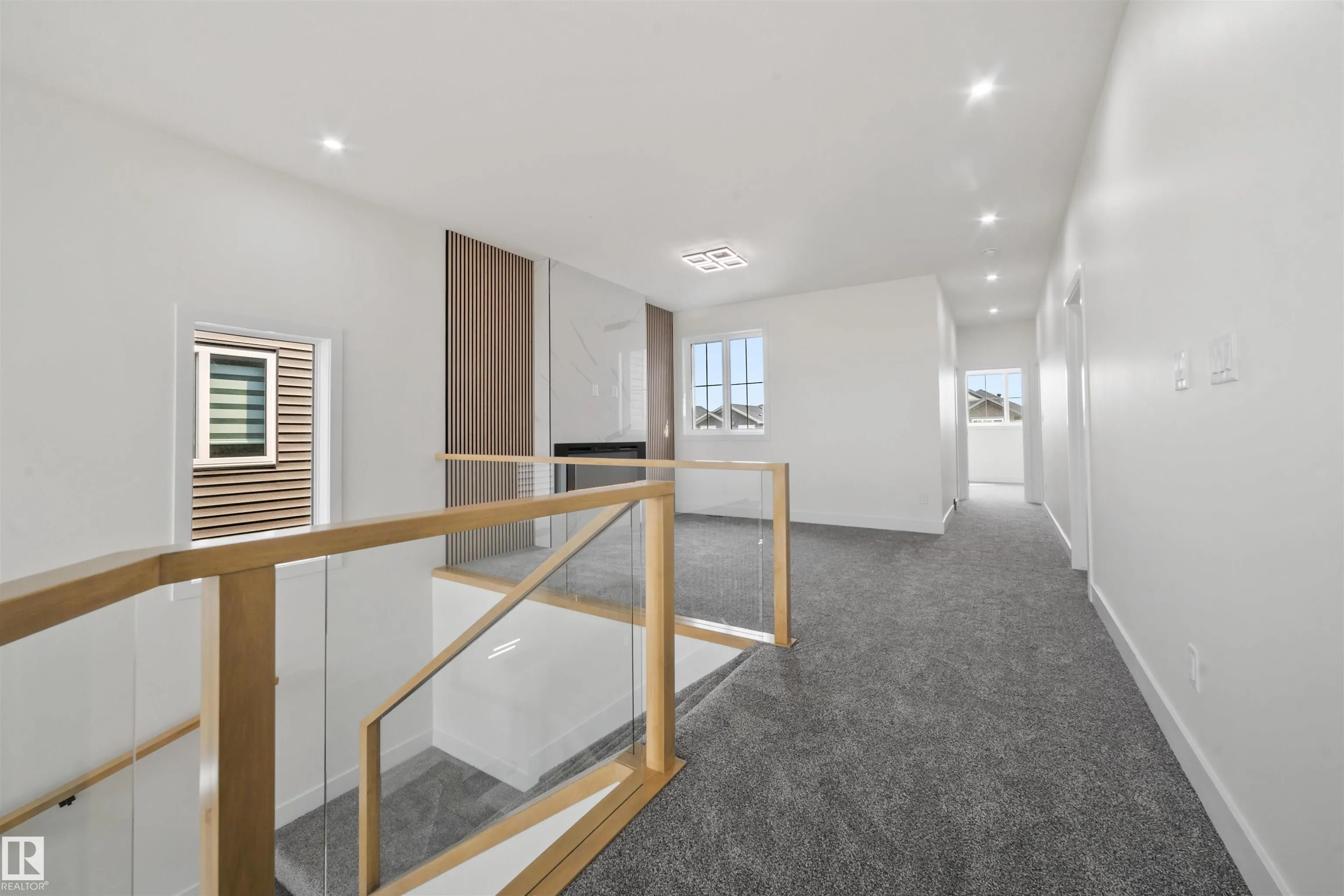 66 EDGEFIELD Way