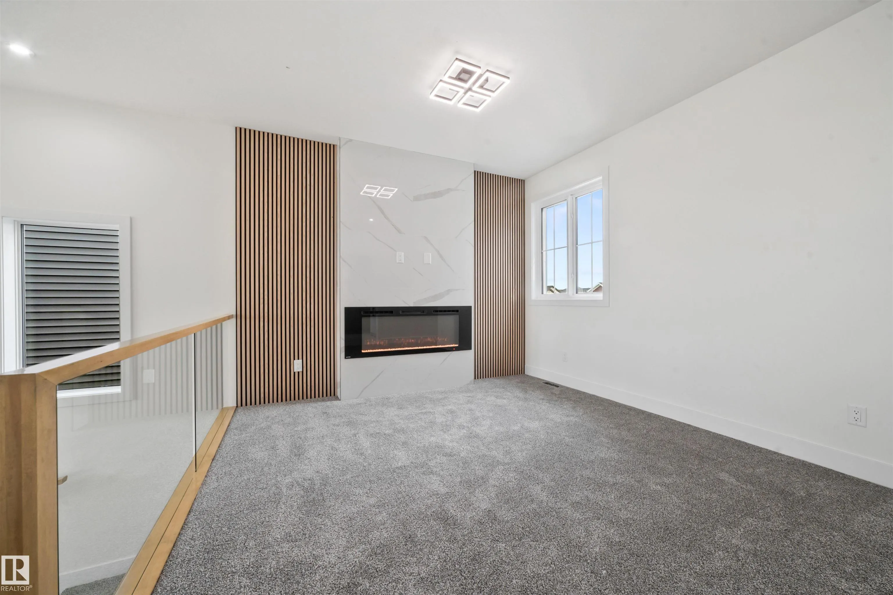 66 EDGEFIELD Way