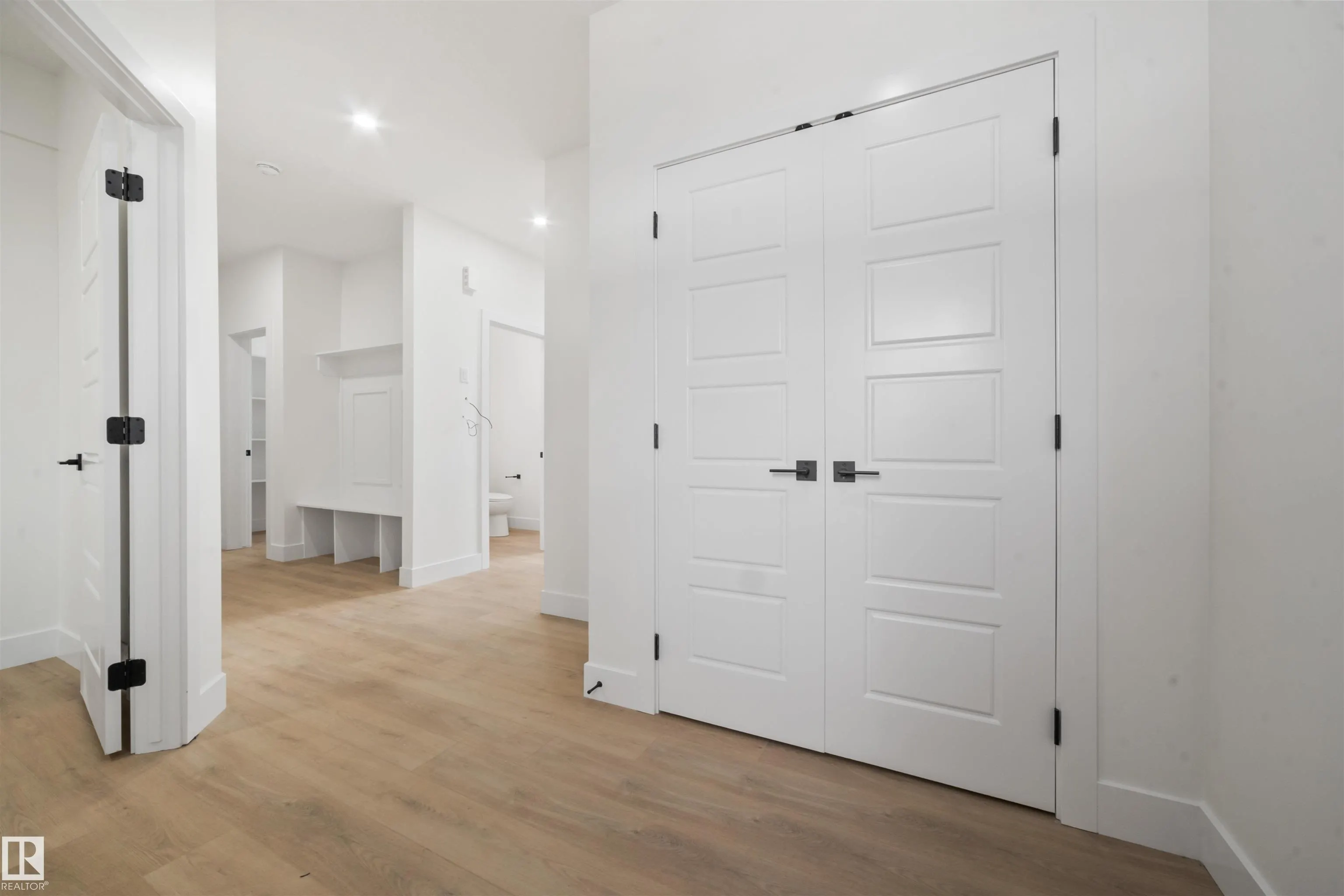 66 EDGEFIELD Way