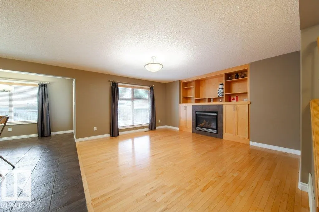 507 CRANDELL Crest