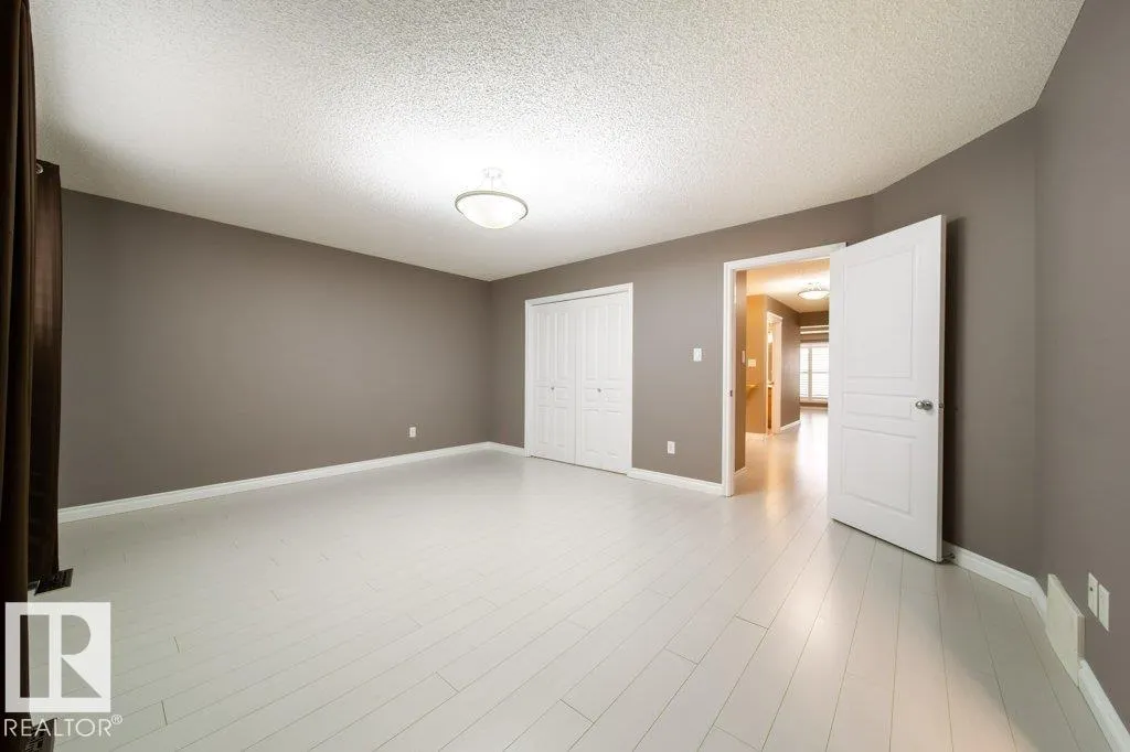 507 CRANDELL Crest