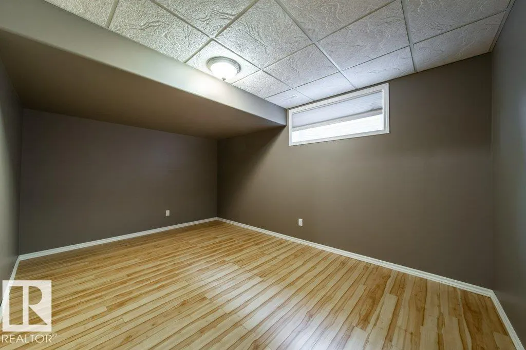 507 CRANDELL Crest