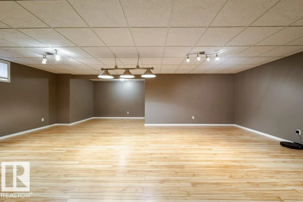 507 CRANDELL Crest