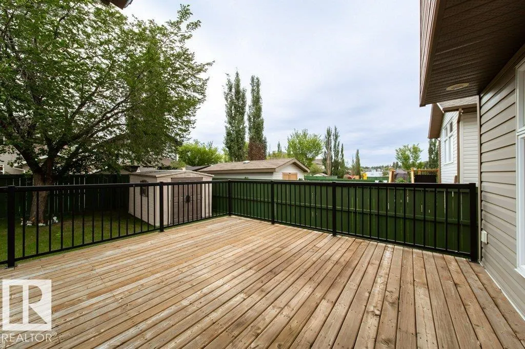 507 CRANDELL Crest