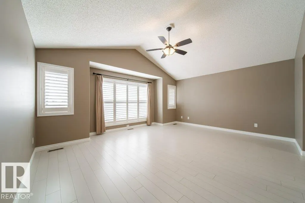 507 CRANDELL Crest