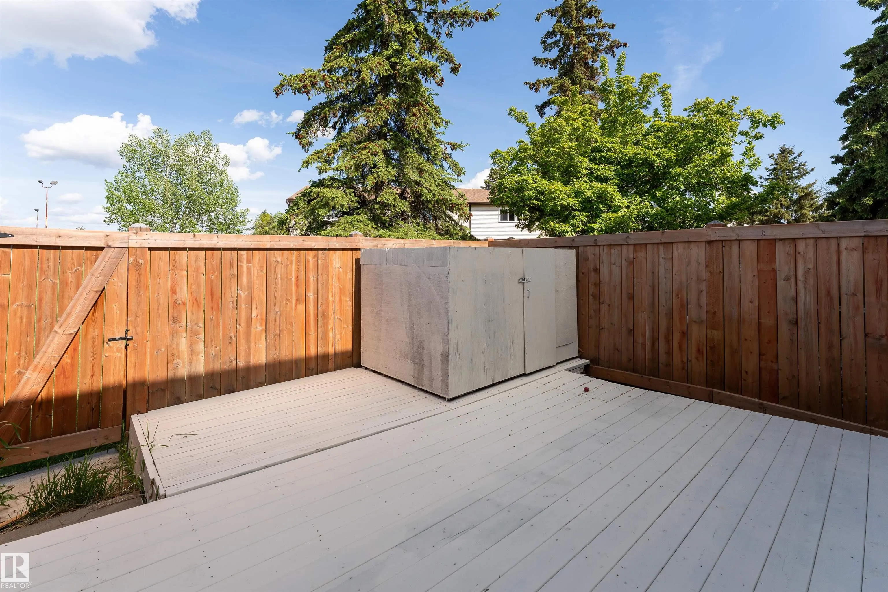1244 Lakewood RD W NW