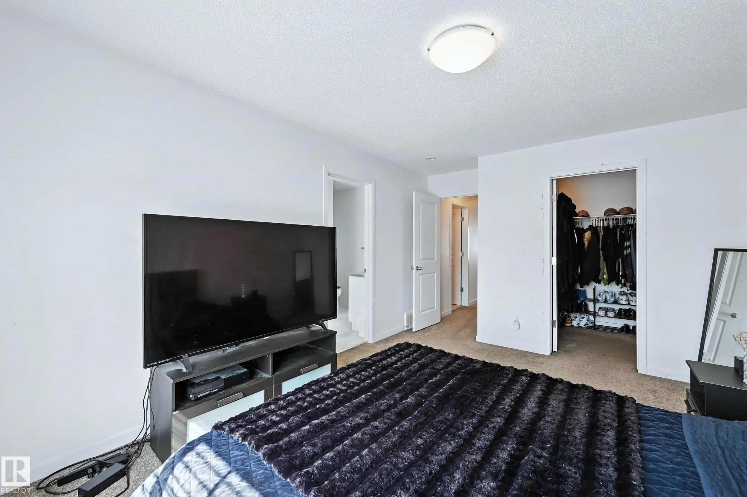 7773 EIFERT Crescent