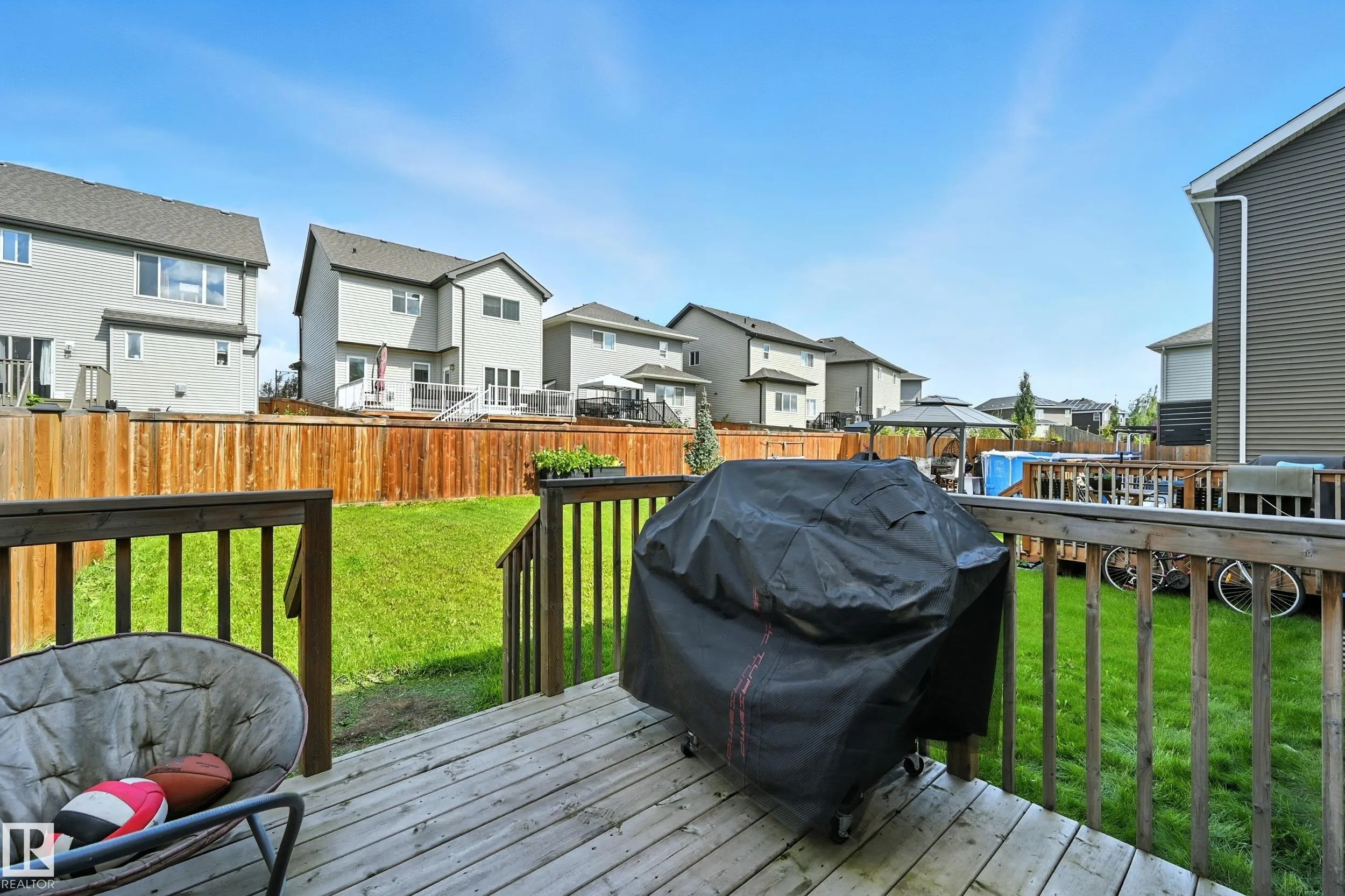 7773 EIFERT Crescent