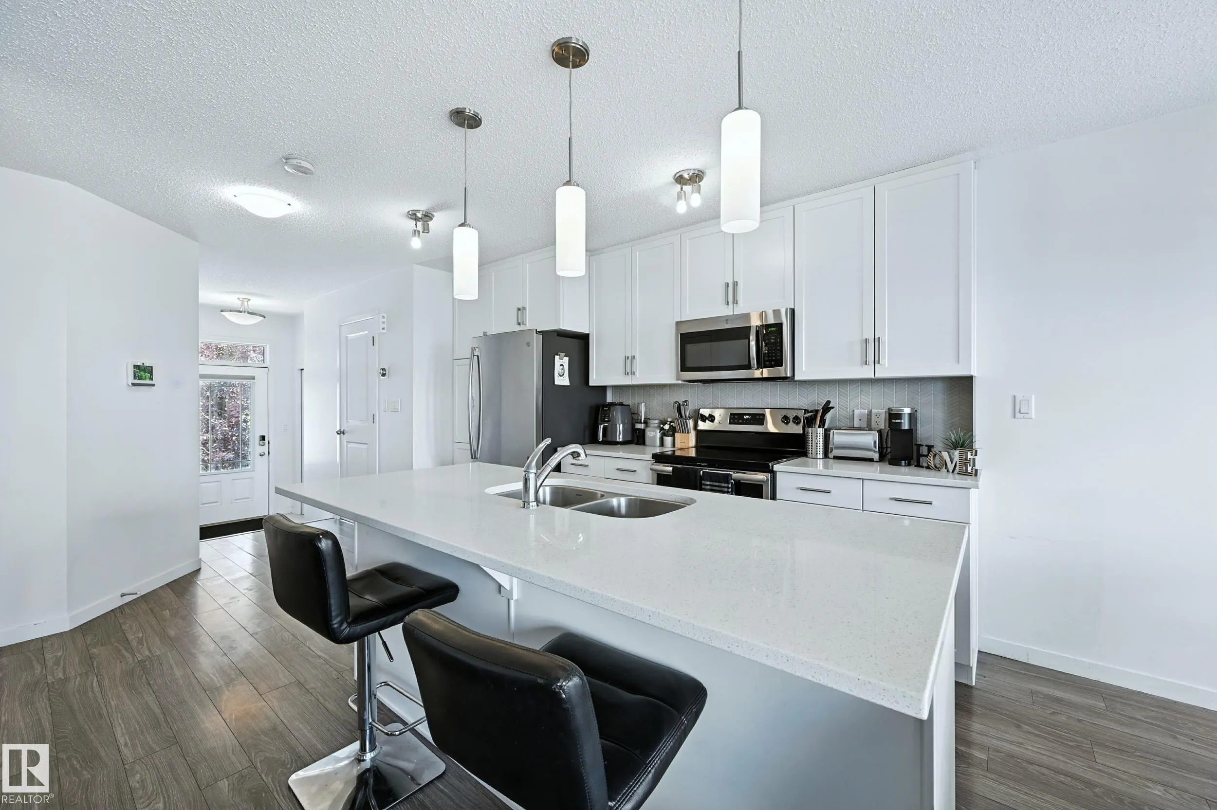 7773 EIFERT Crescent