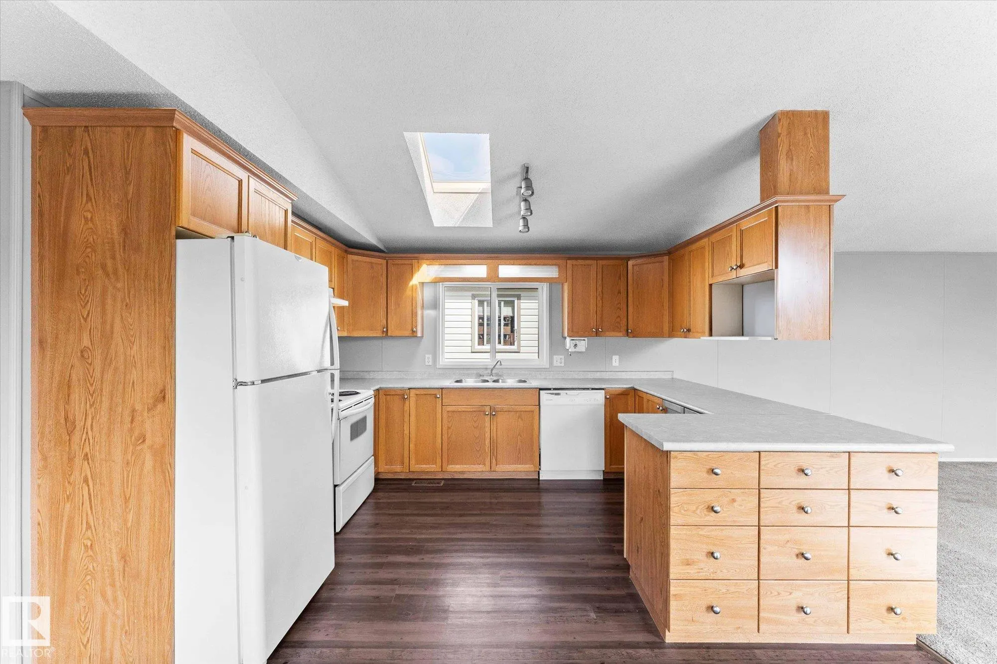 29 GRAYWOOD Cove