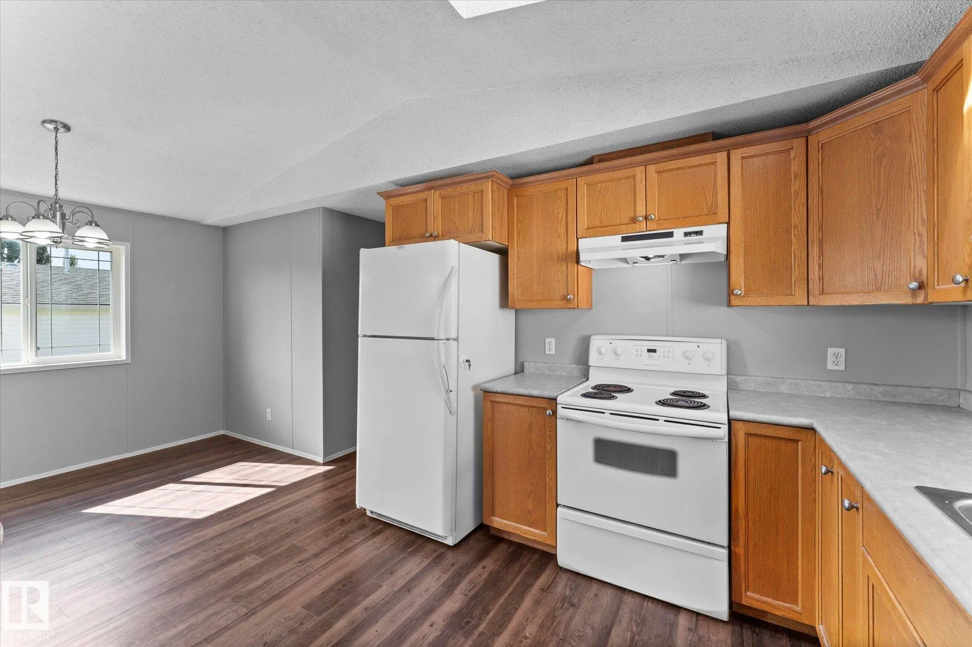 29 GRAYWOOD Cove