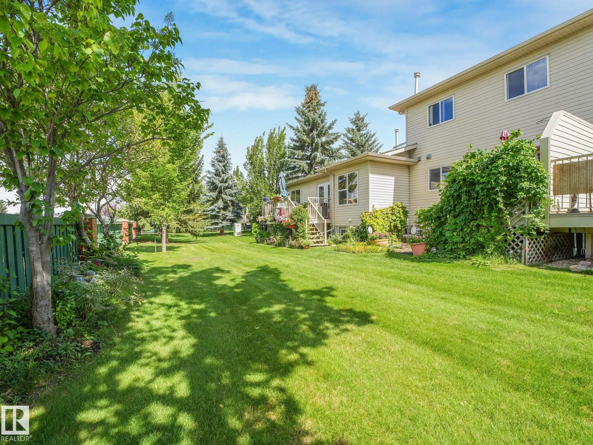 420 Hunters Green