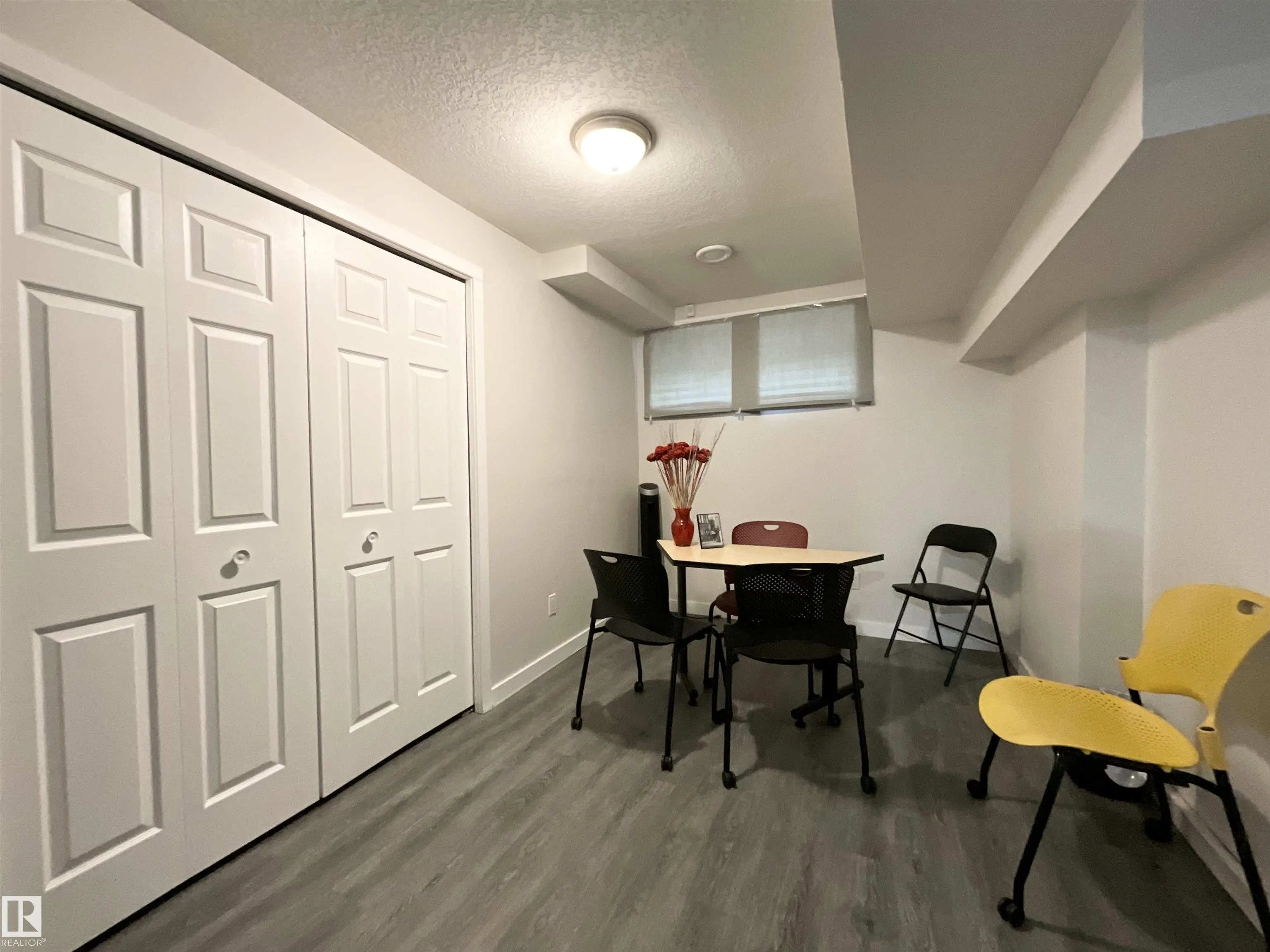 593 EBBERS Way