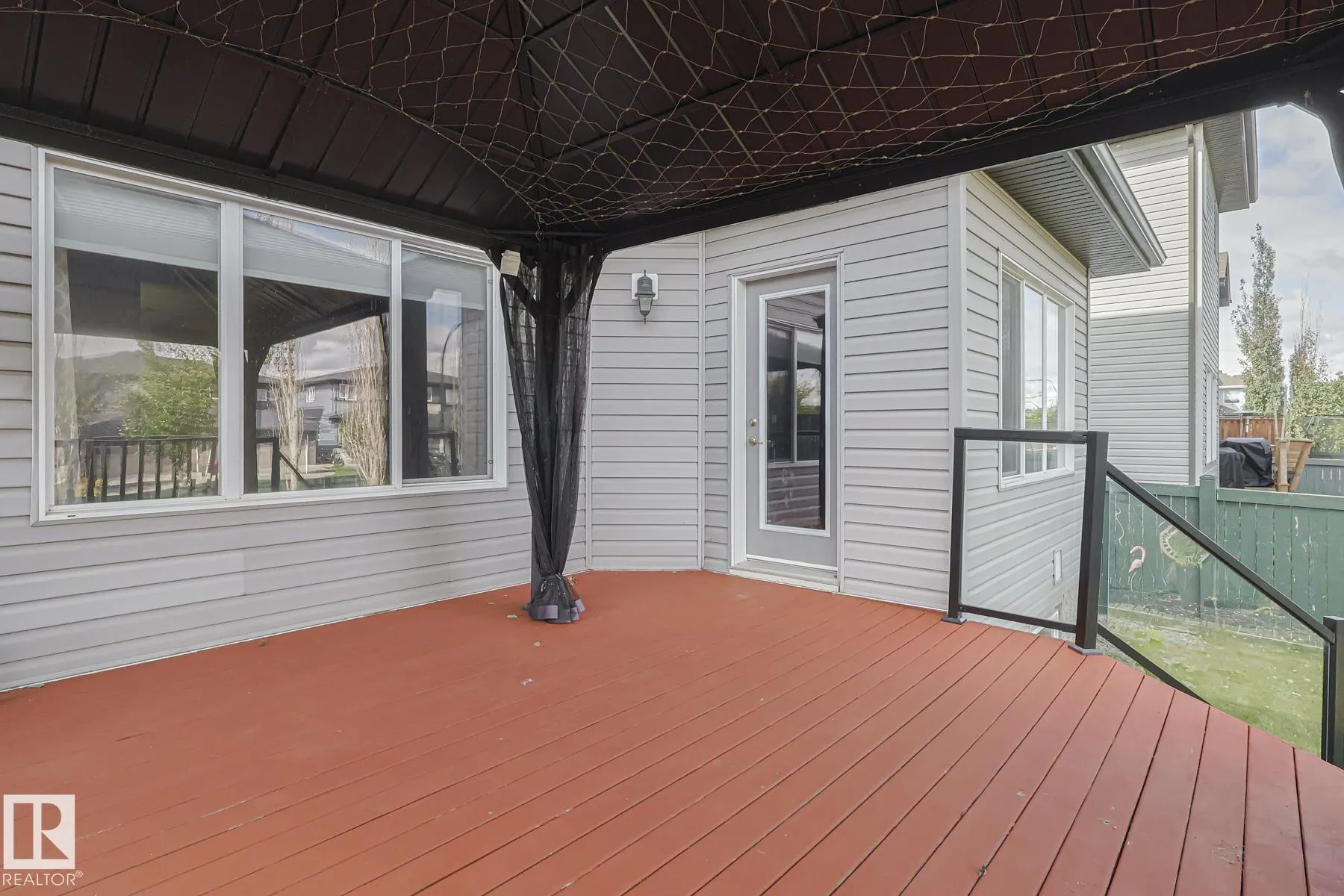 42 VANESSA Avenue