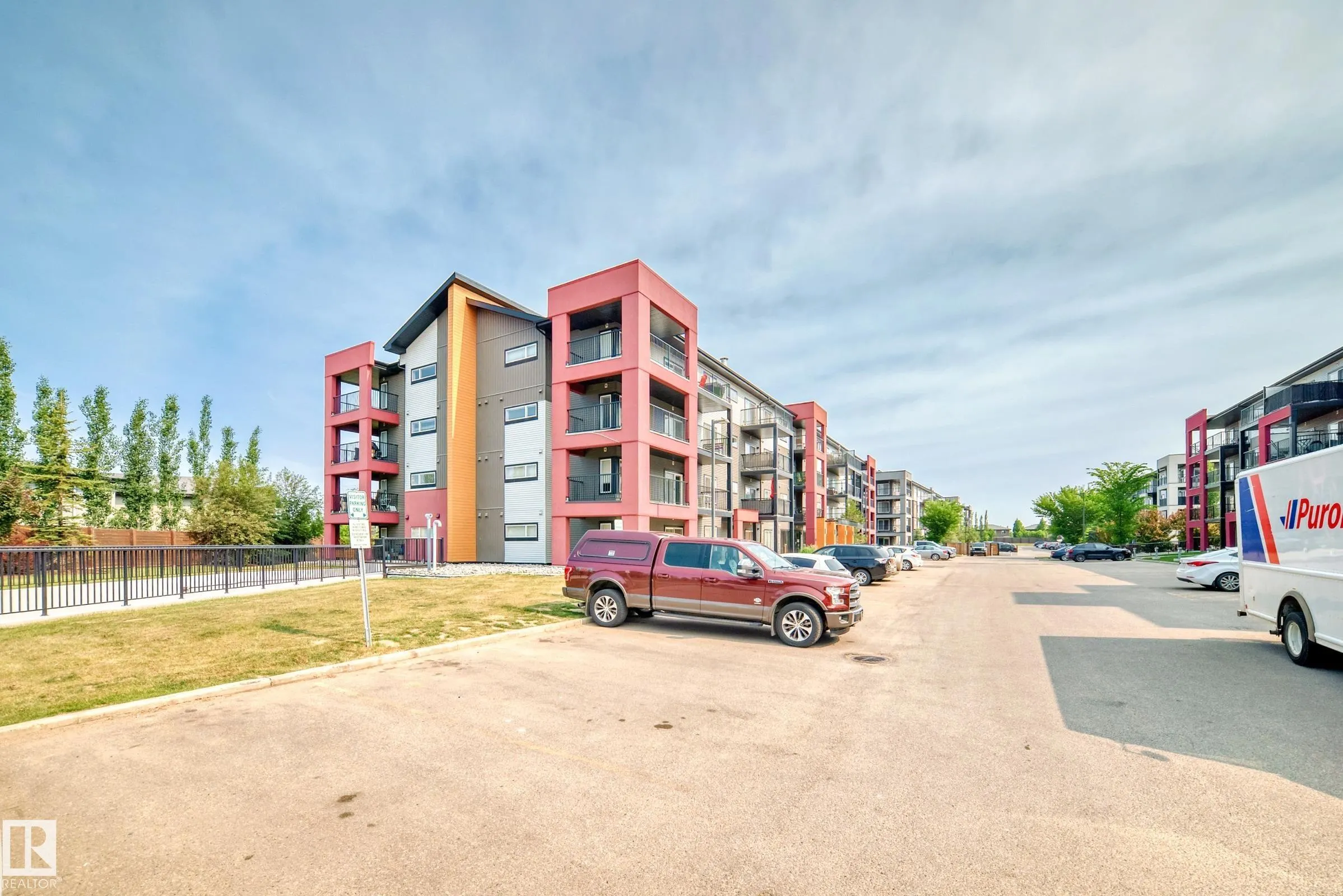 148-348 WINDERMERE Road