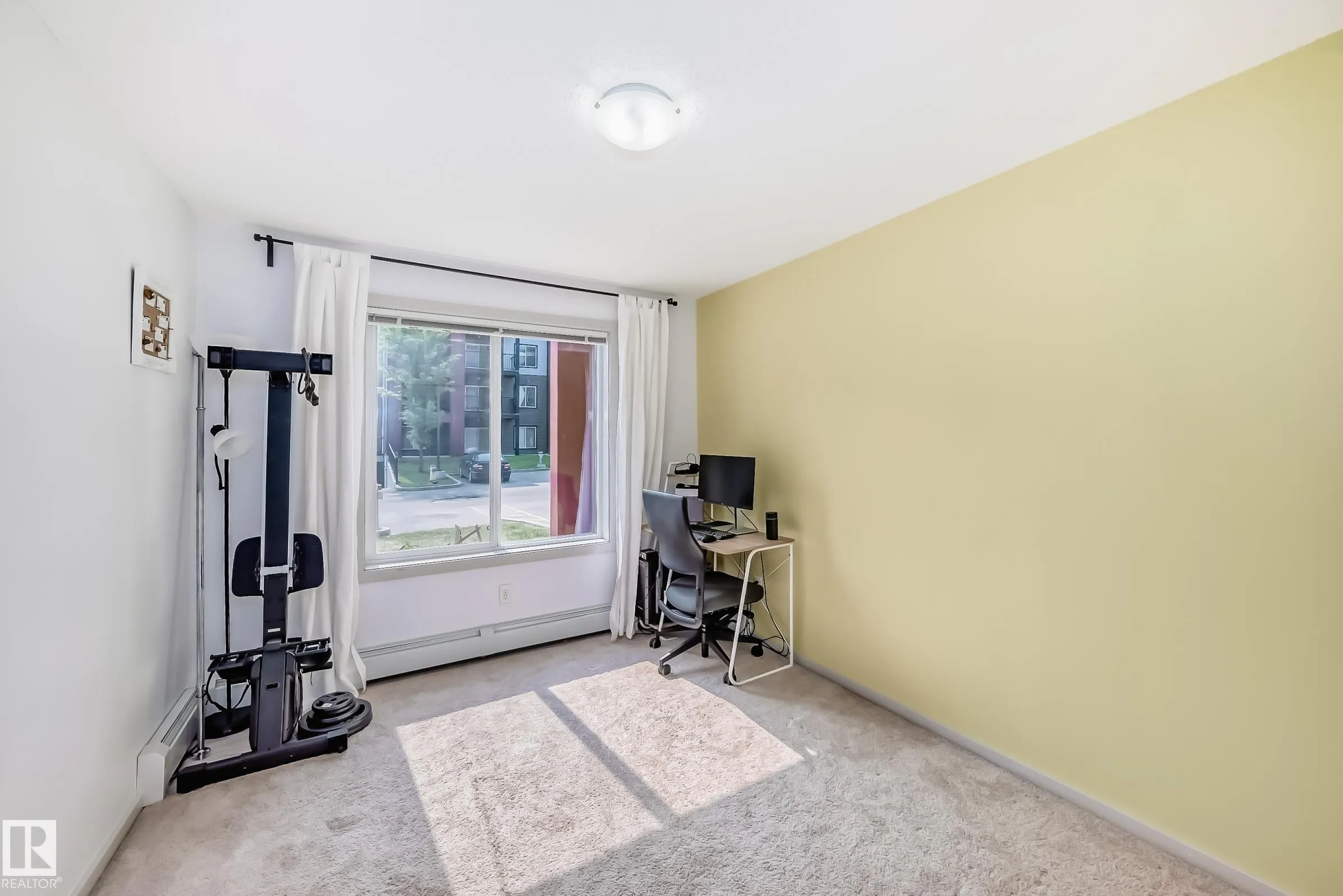 148-348 WINDERMERE Road