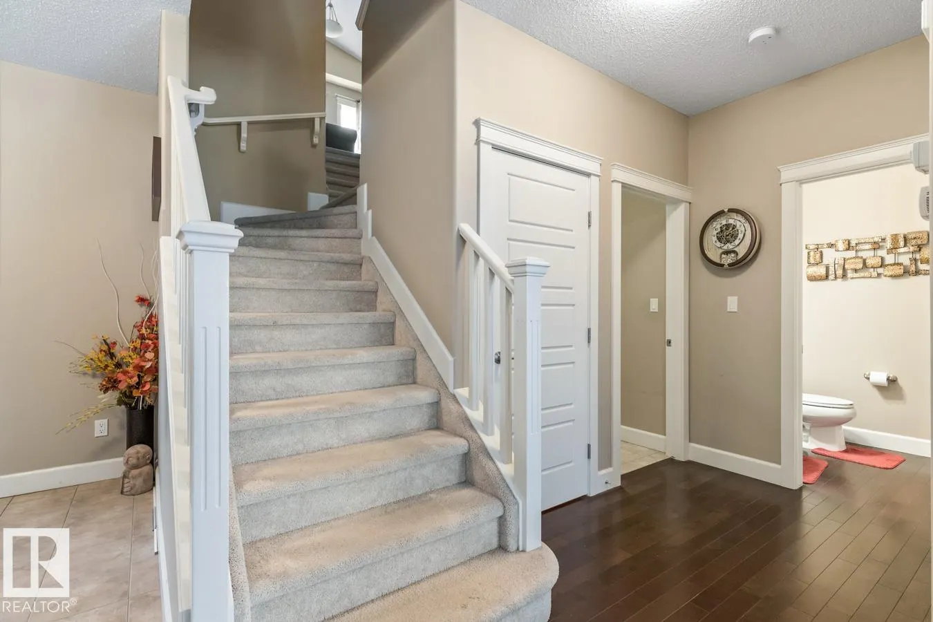 1244 HAYS Drive