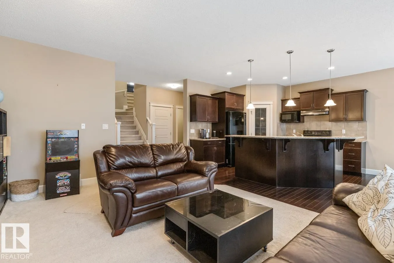 1244 HAYS Drive