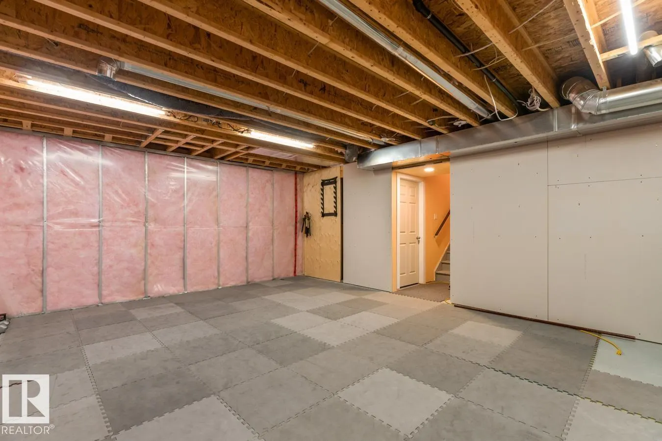 1244 HAYS Drive