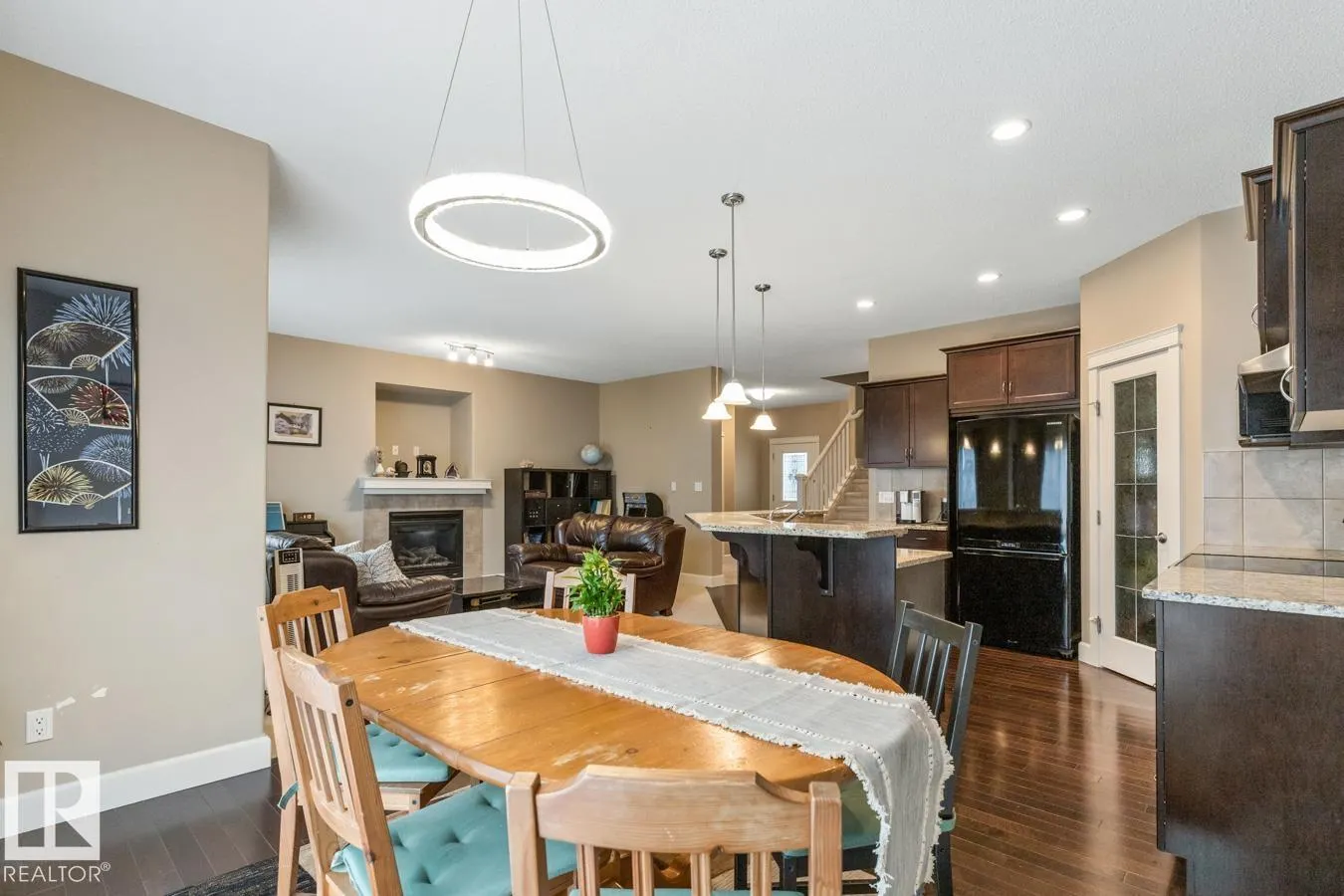 1244 HAYS Drive