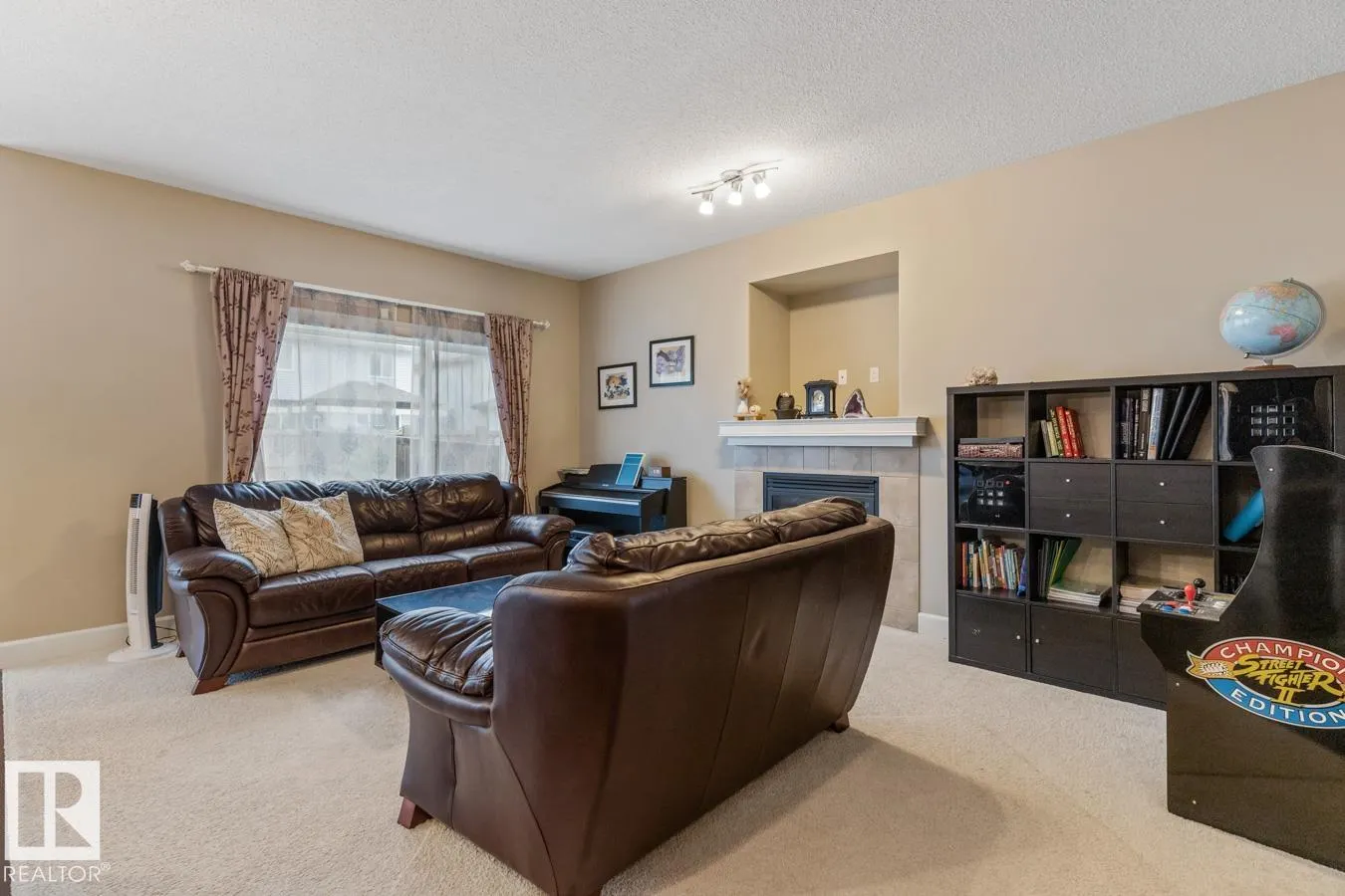 1244 HAYS Drive