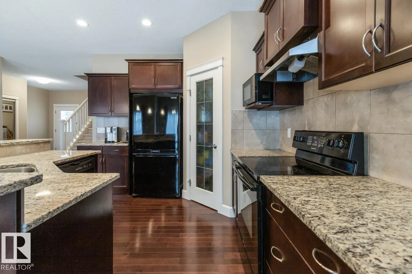 1244 HAYS Drive