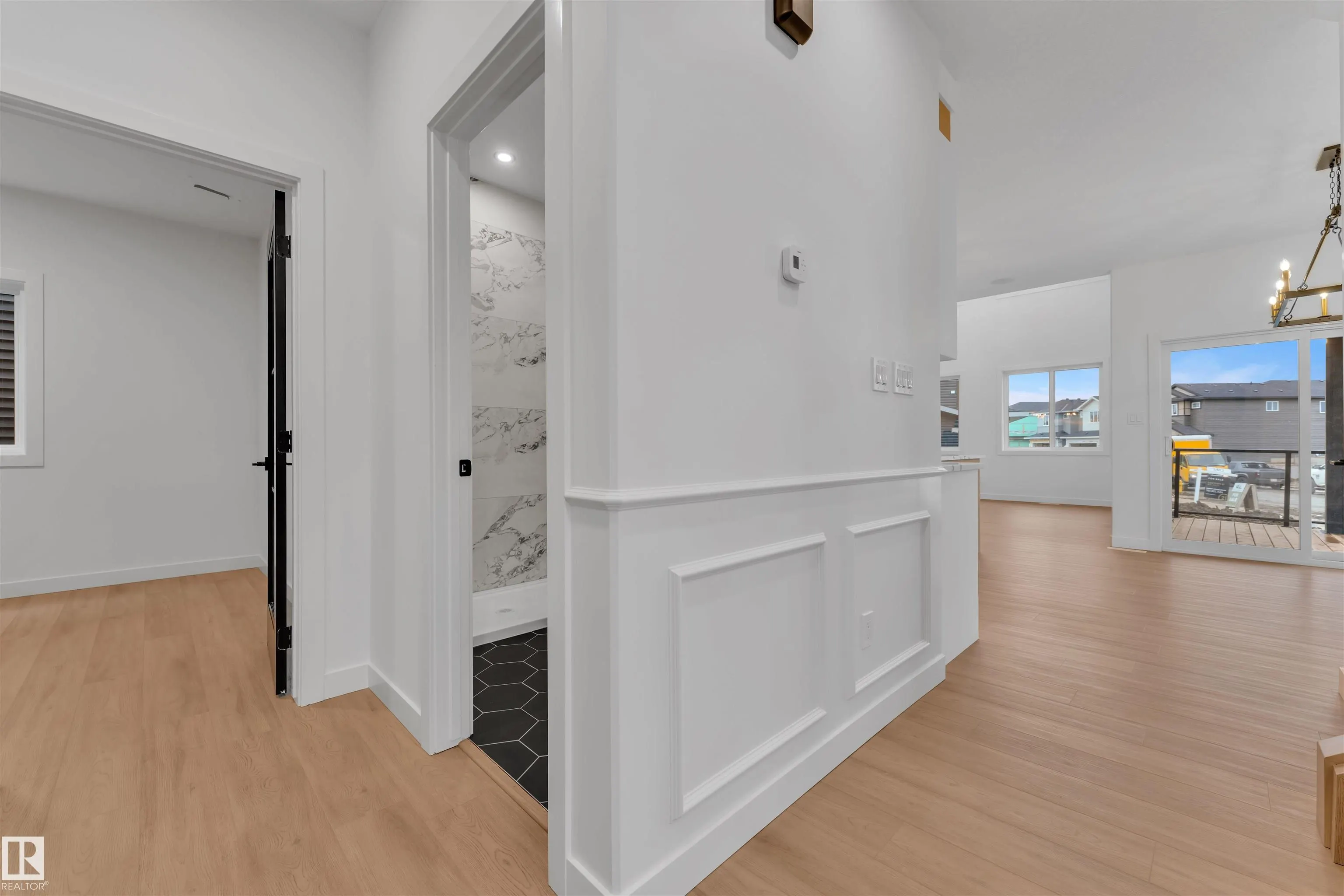 27 ELDRIDGE Point(e)