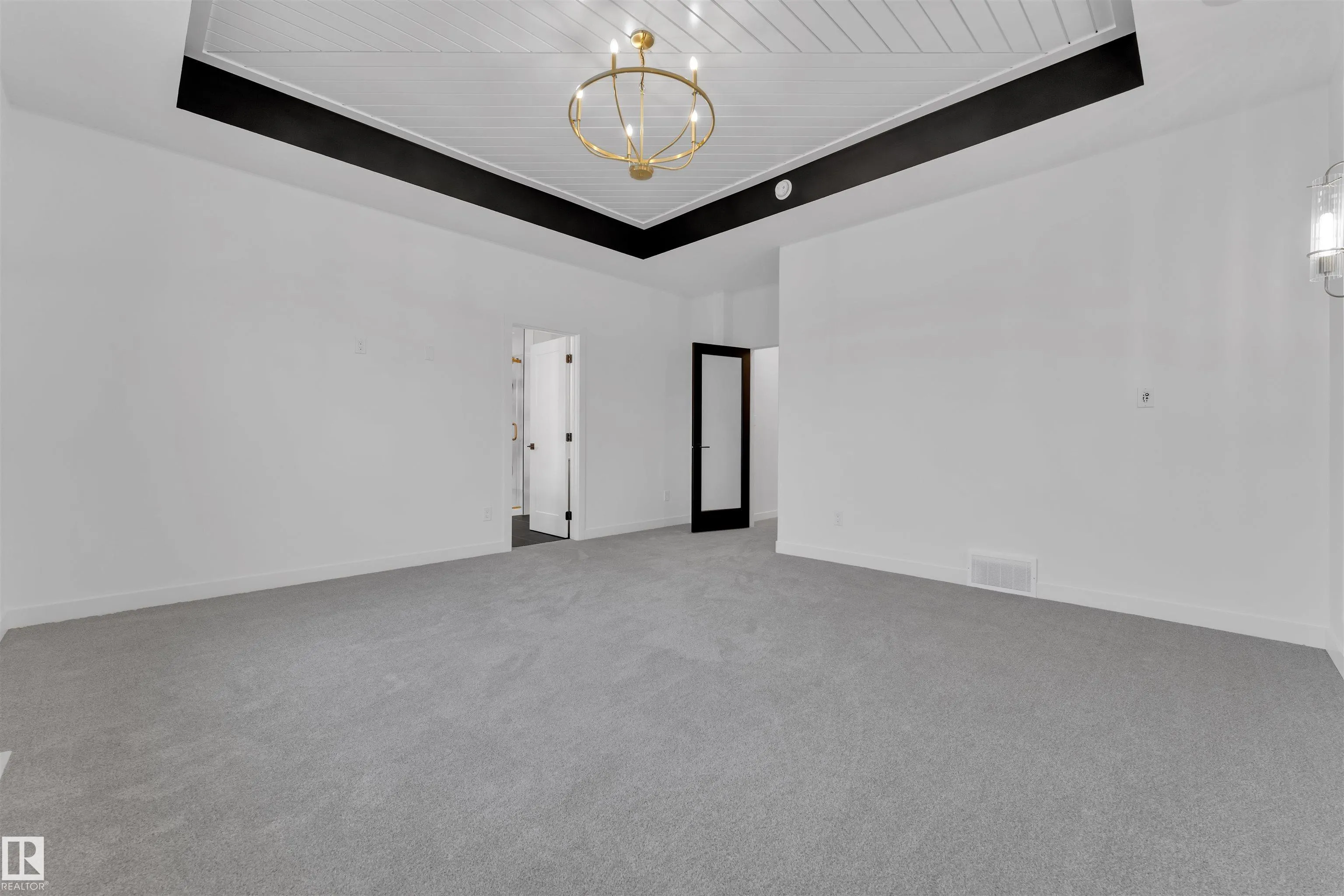 27 ELDRIDGE Point(e)