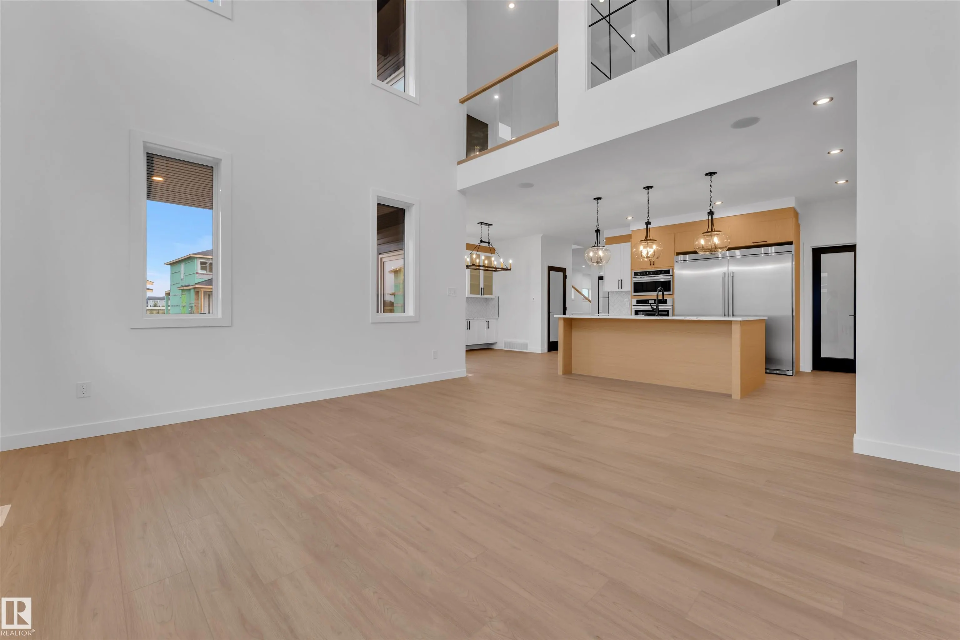27 ELDRIDGE Point(e)