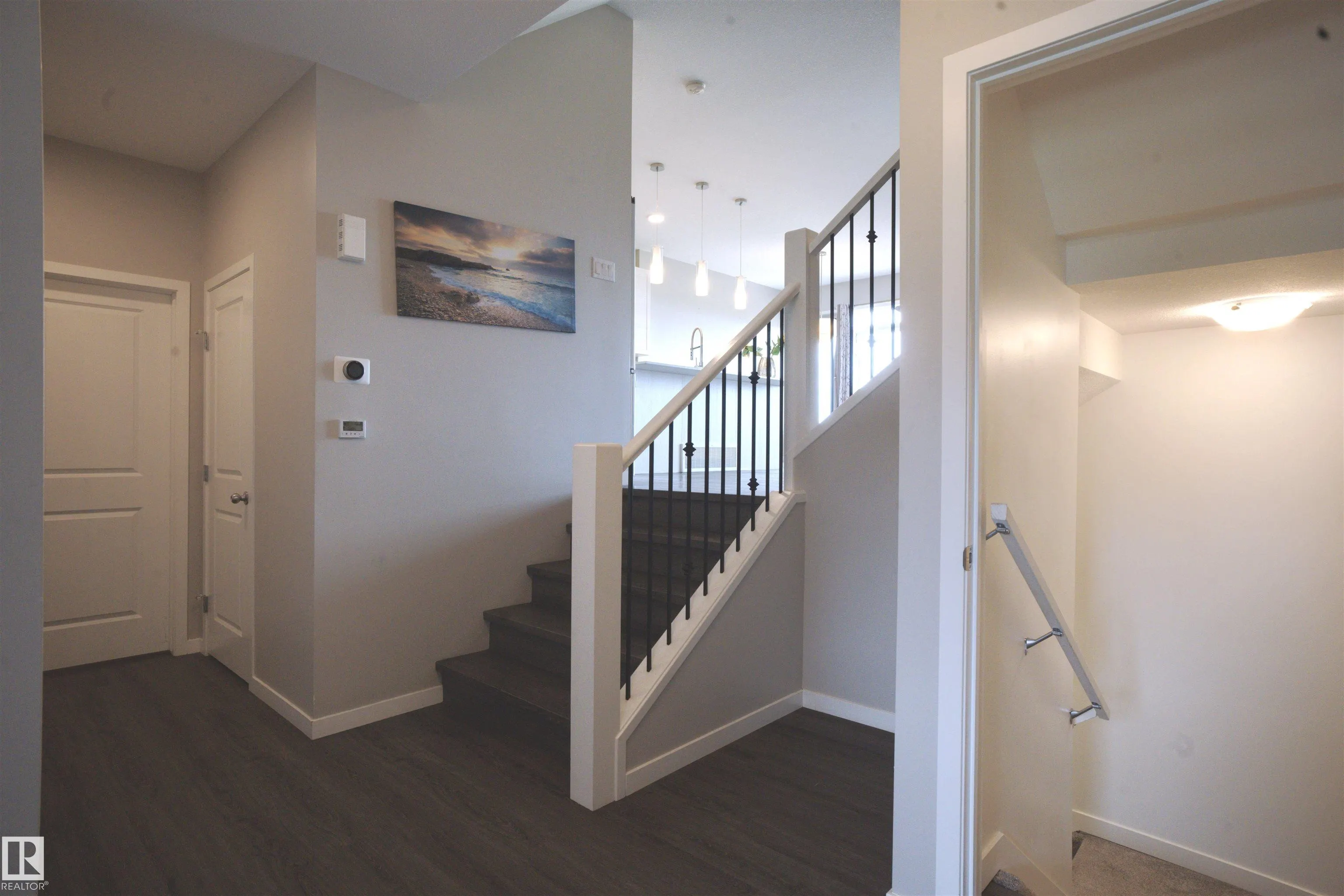 3327 PARKER Loop