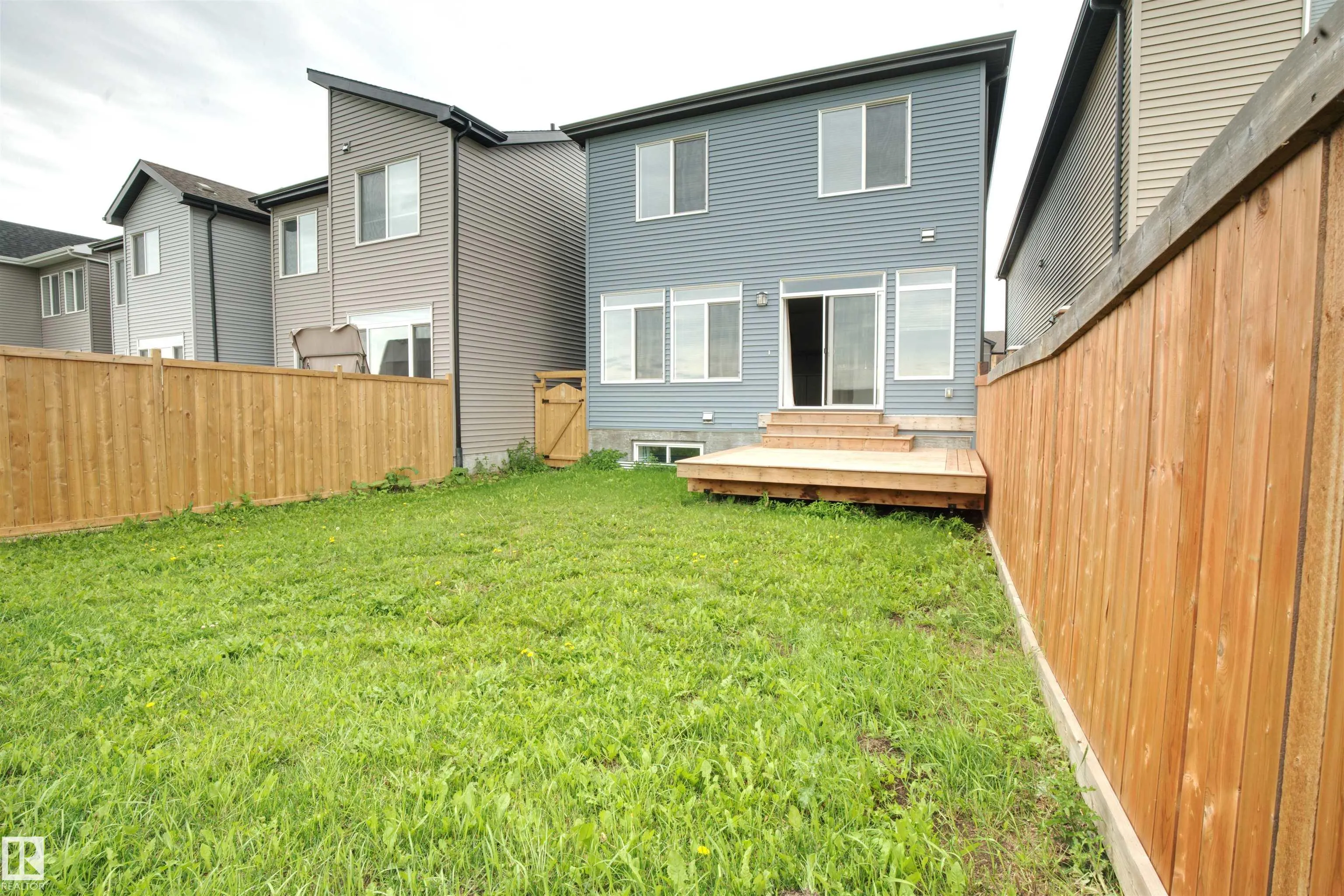 3327 PARKER Loop