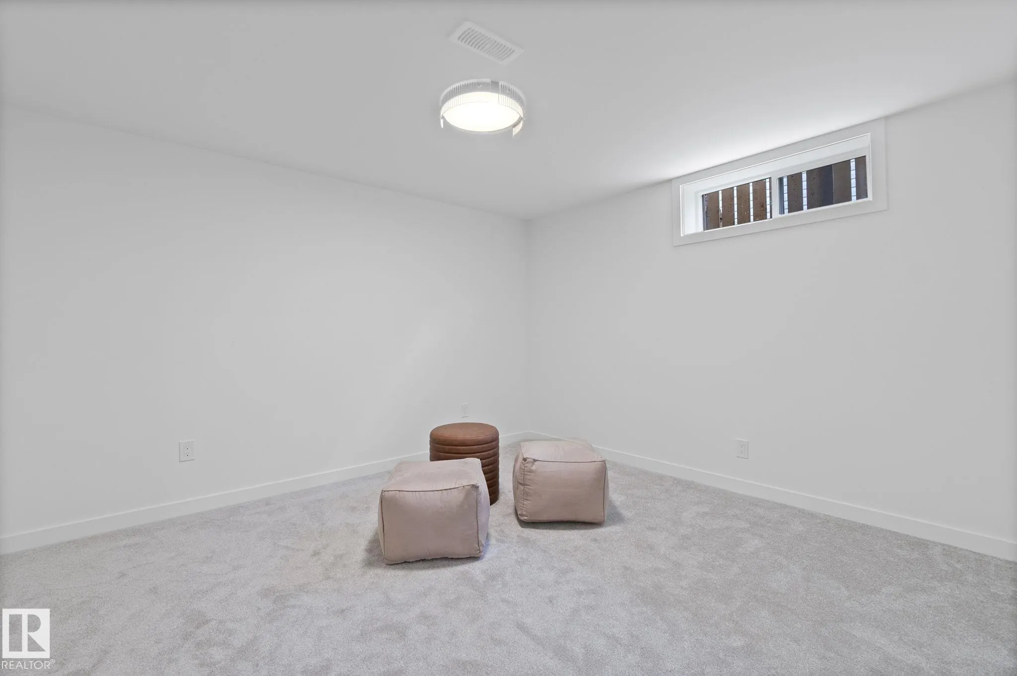 9444 74 Street