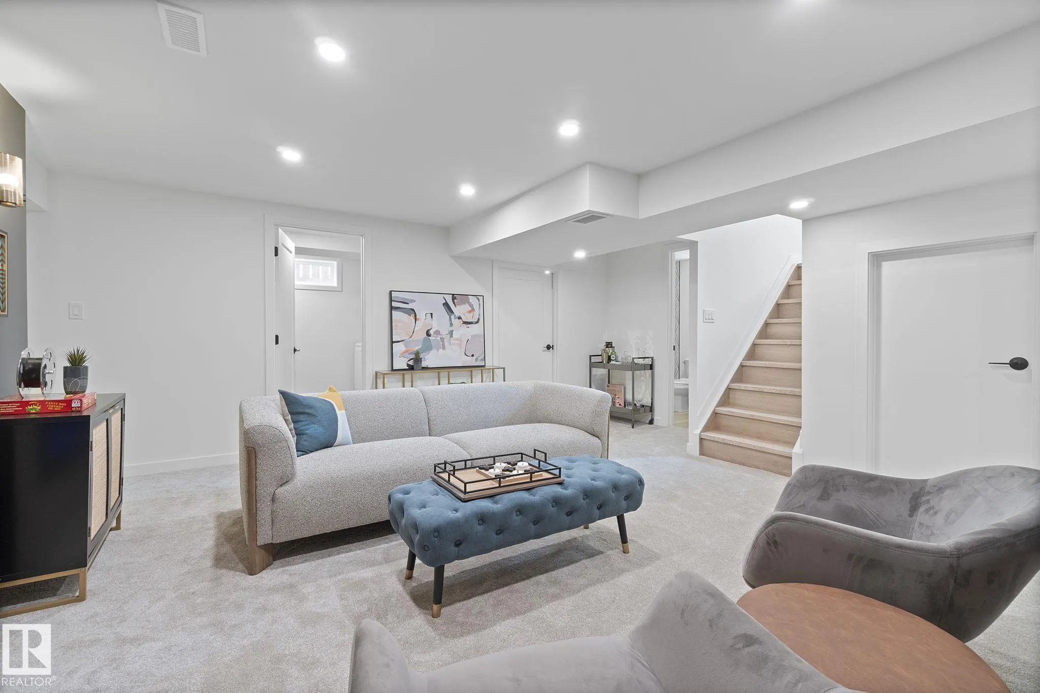9444 74 Street