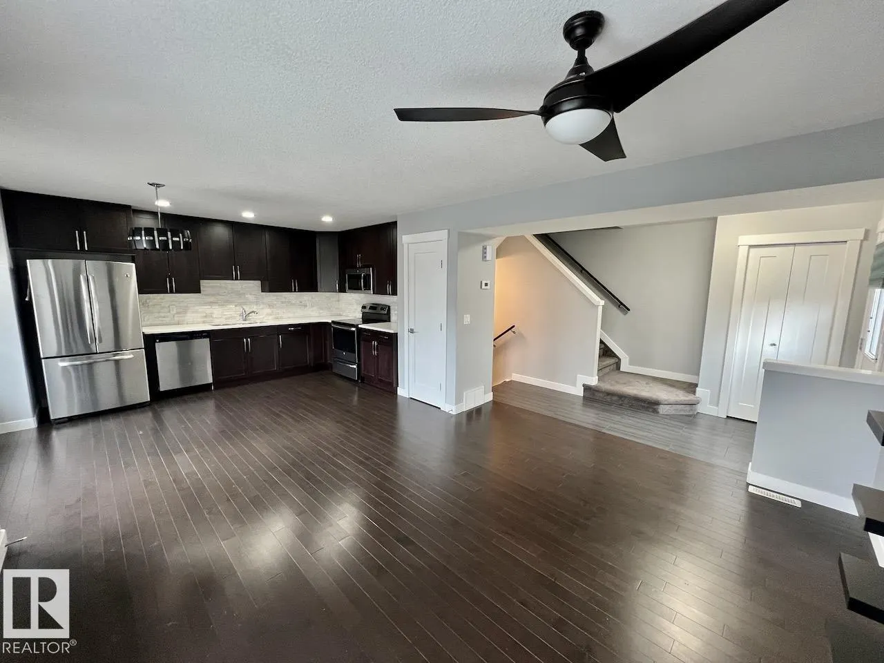 12207 96 Street