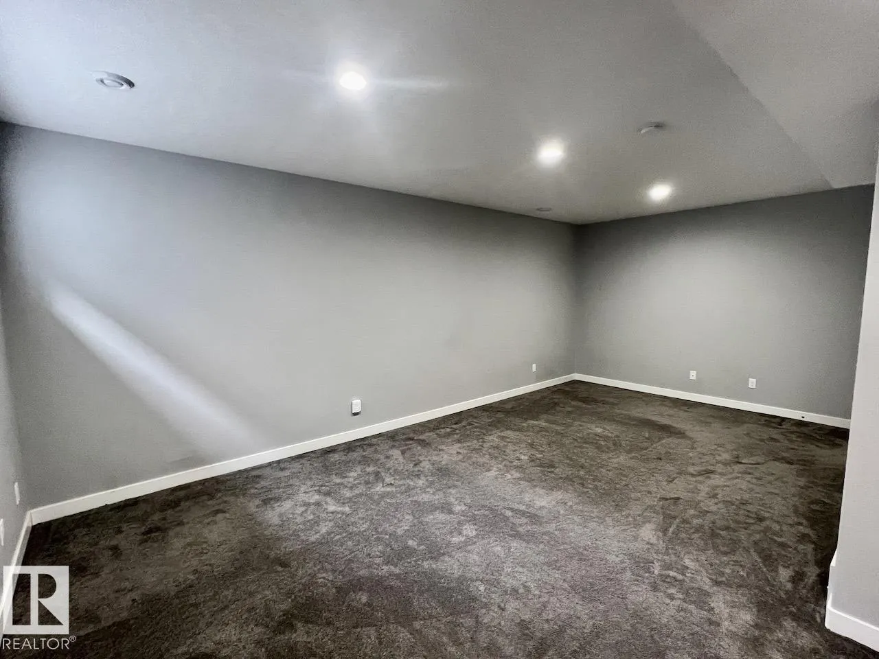 12207 96 Street